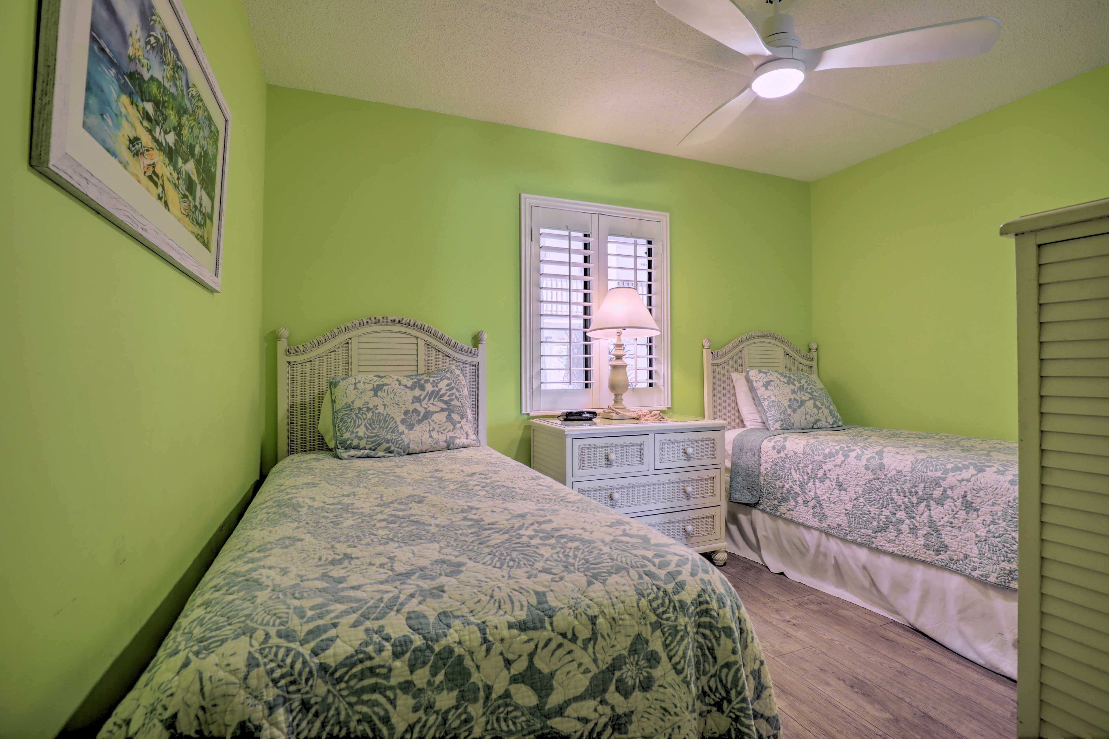 Bedroom 2 | 2 Twin Beds