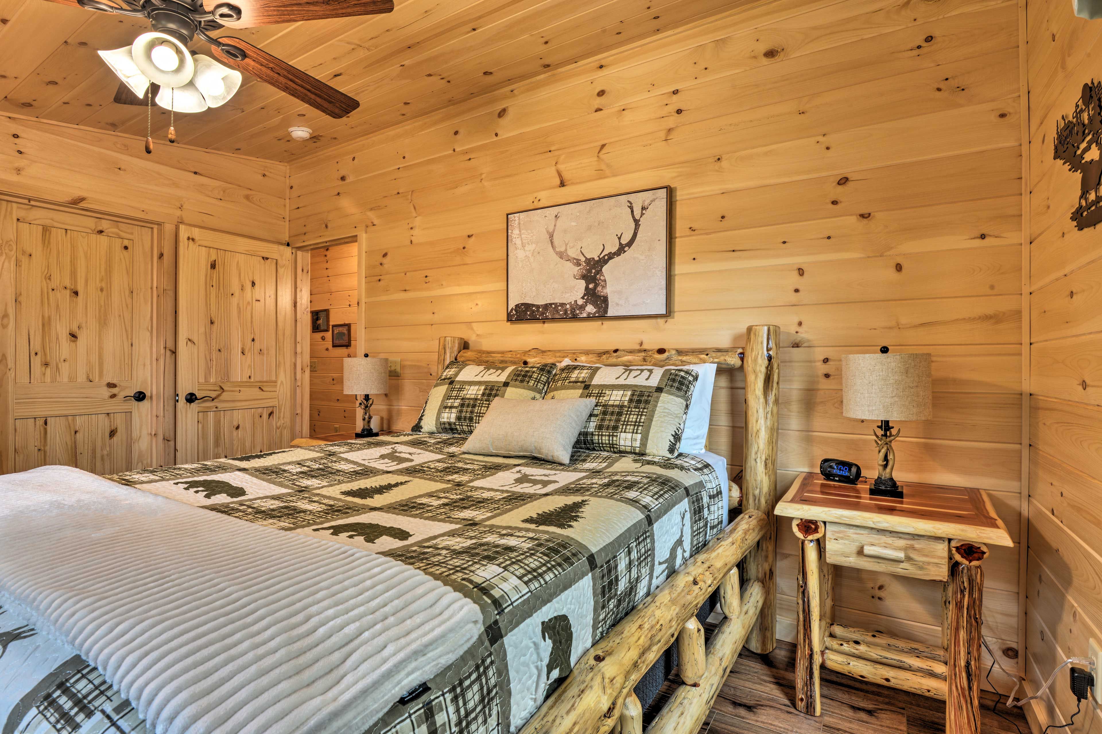 Bedroom 1 | Smart TV | Central A/C & Heat