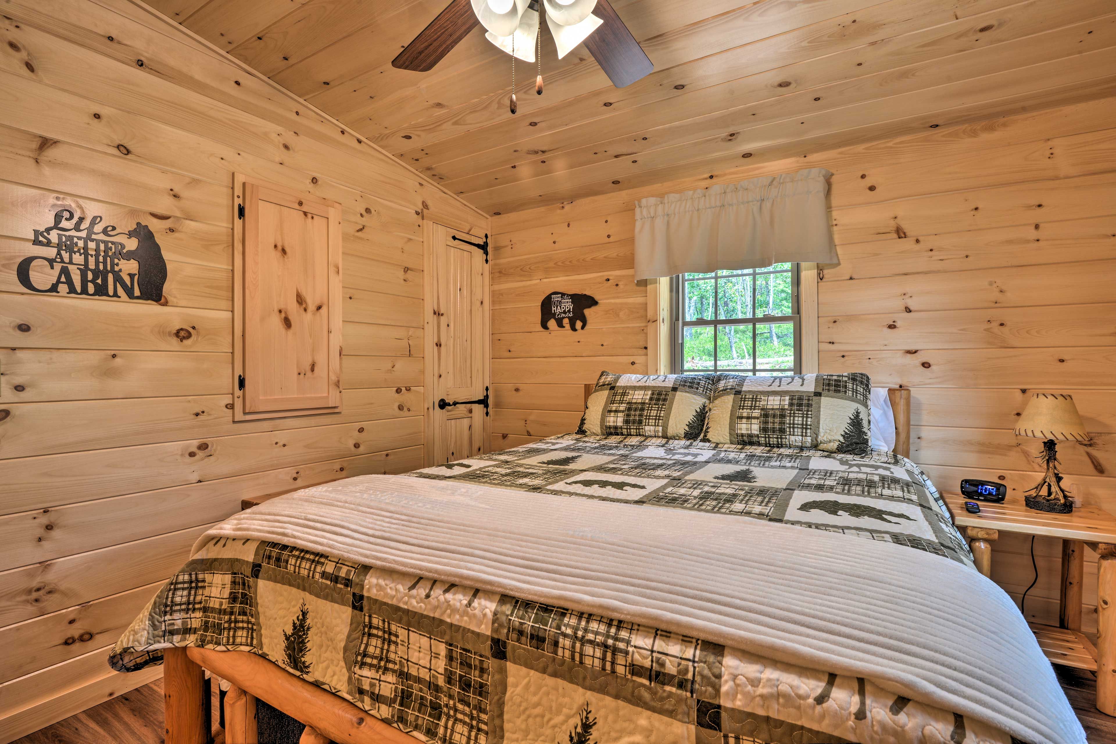 Bedroom 2 | Free WiFi | Towels Provided