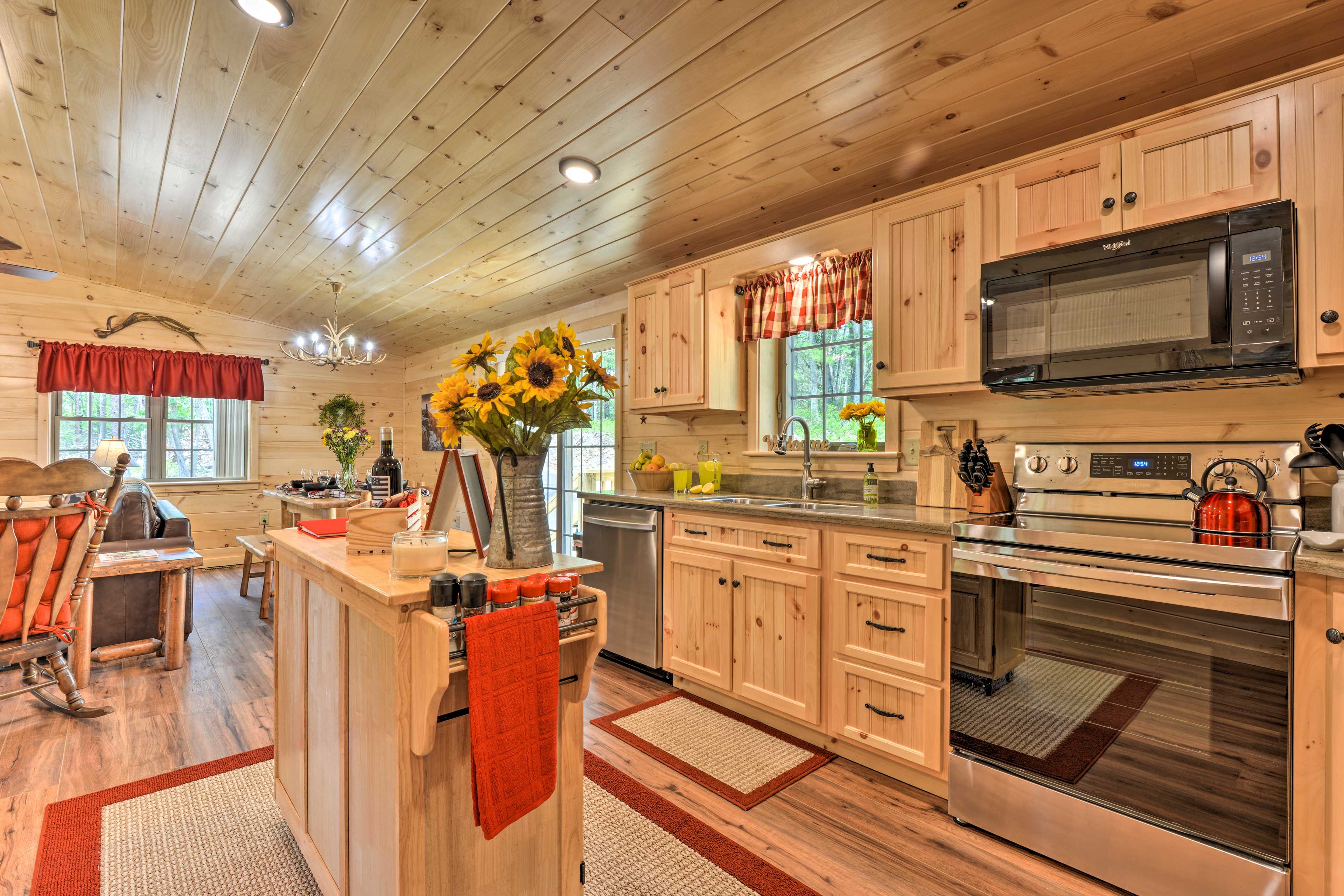Fully Equipped Kitchen | Toaster