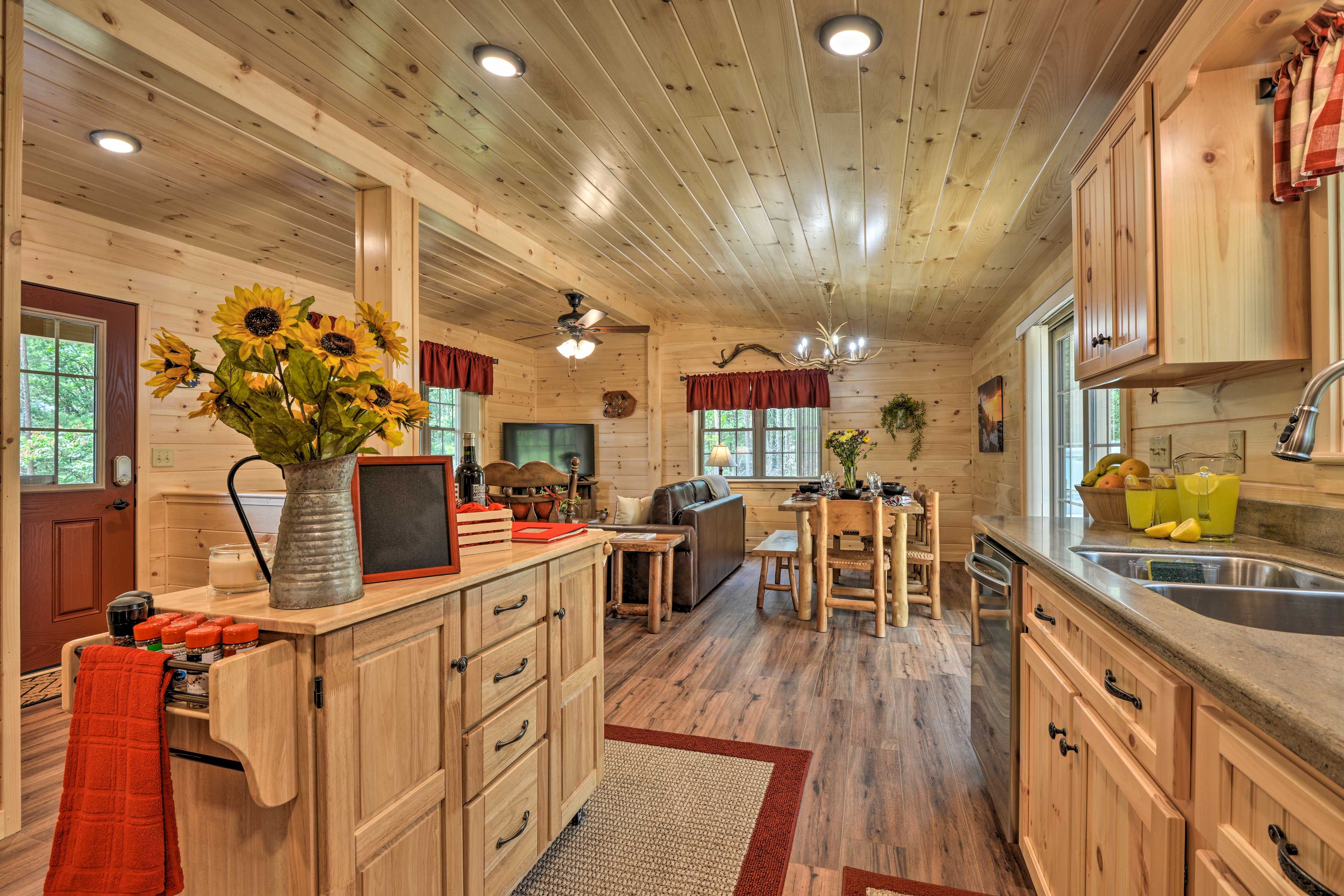 Fully Equipped Kitchen | Microwave | Cooking Utensils