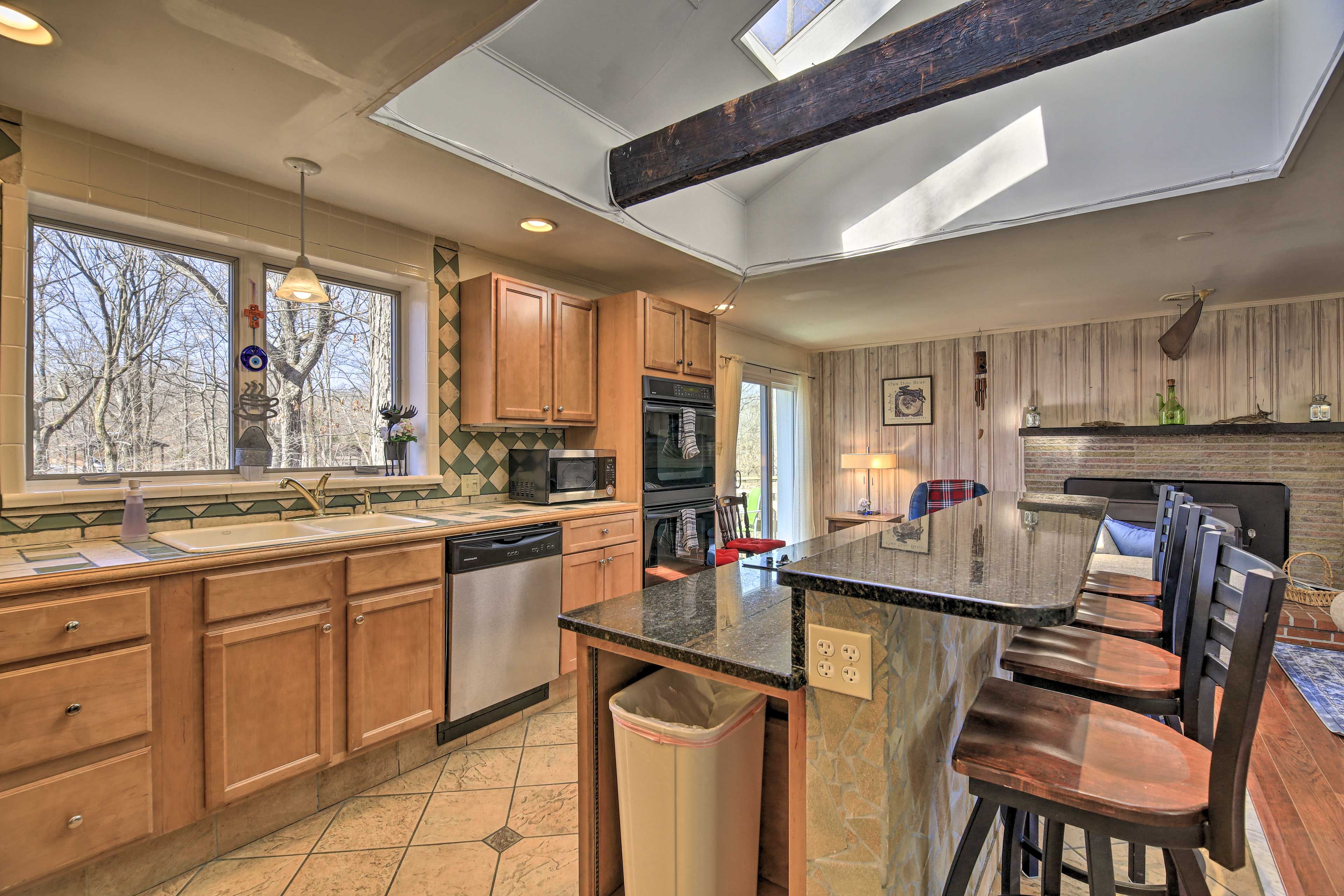 Kitchen | Fully Equipped | Double Oven | 1st Floor