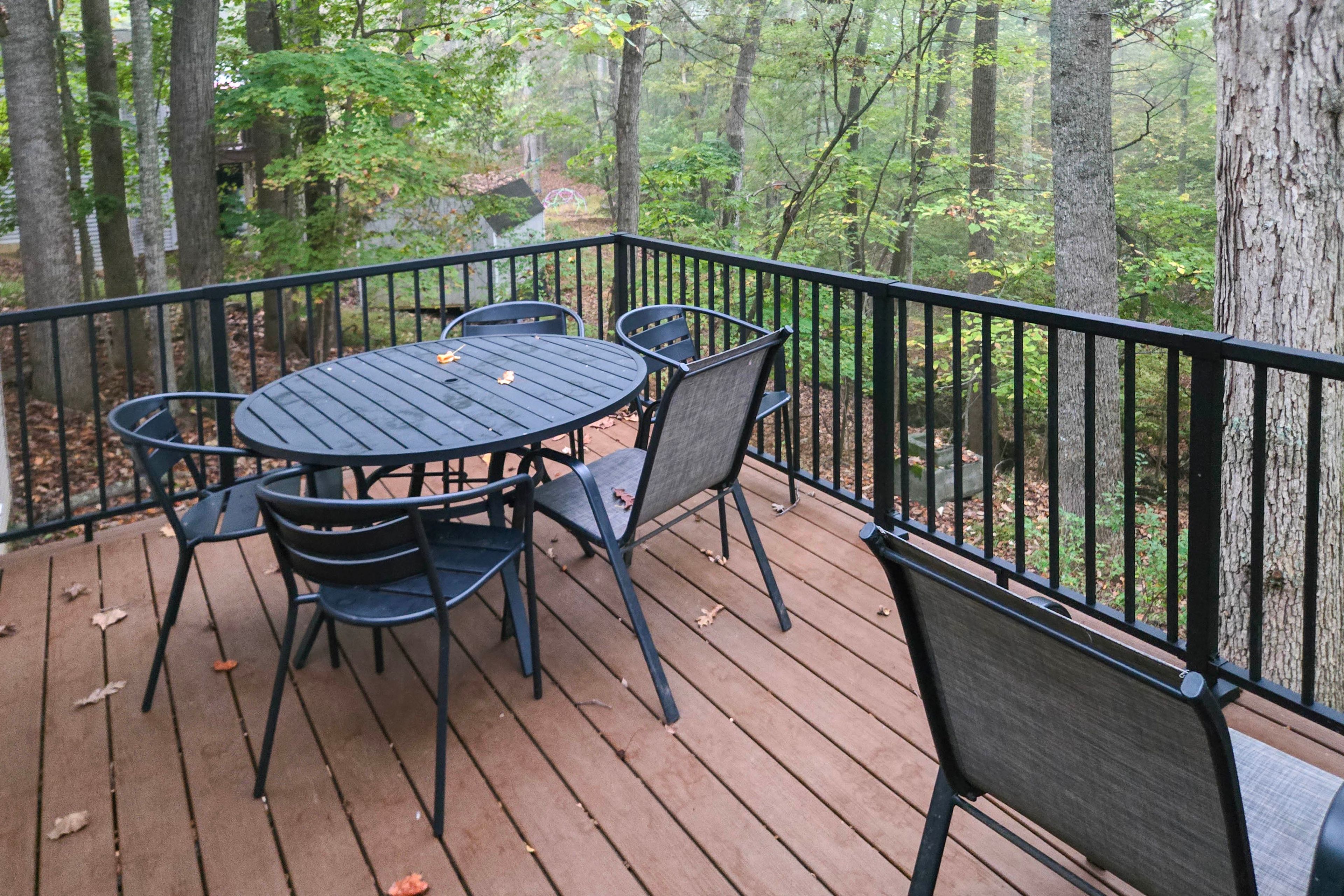 Furnished Deck