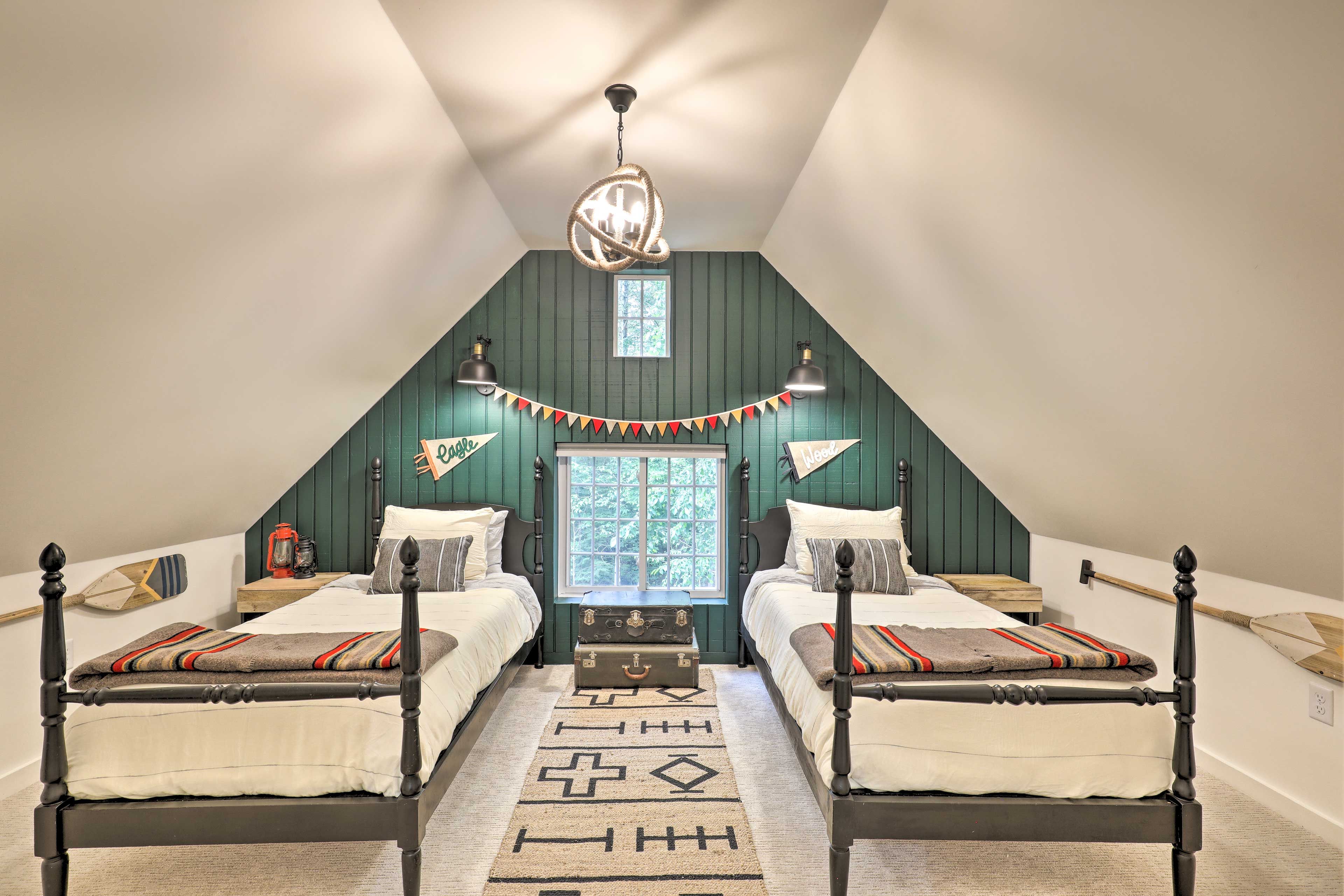 Bedroom 3 | 2 Twin Beds