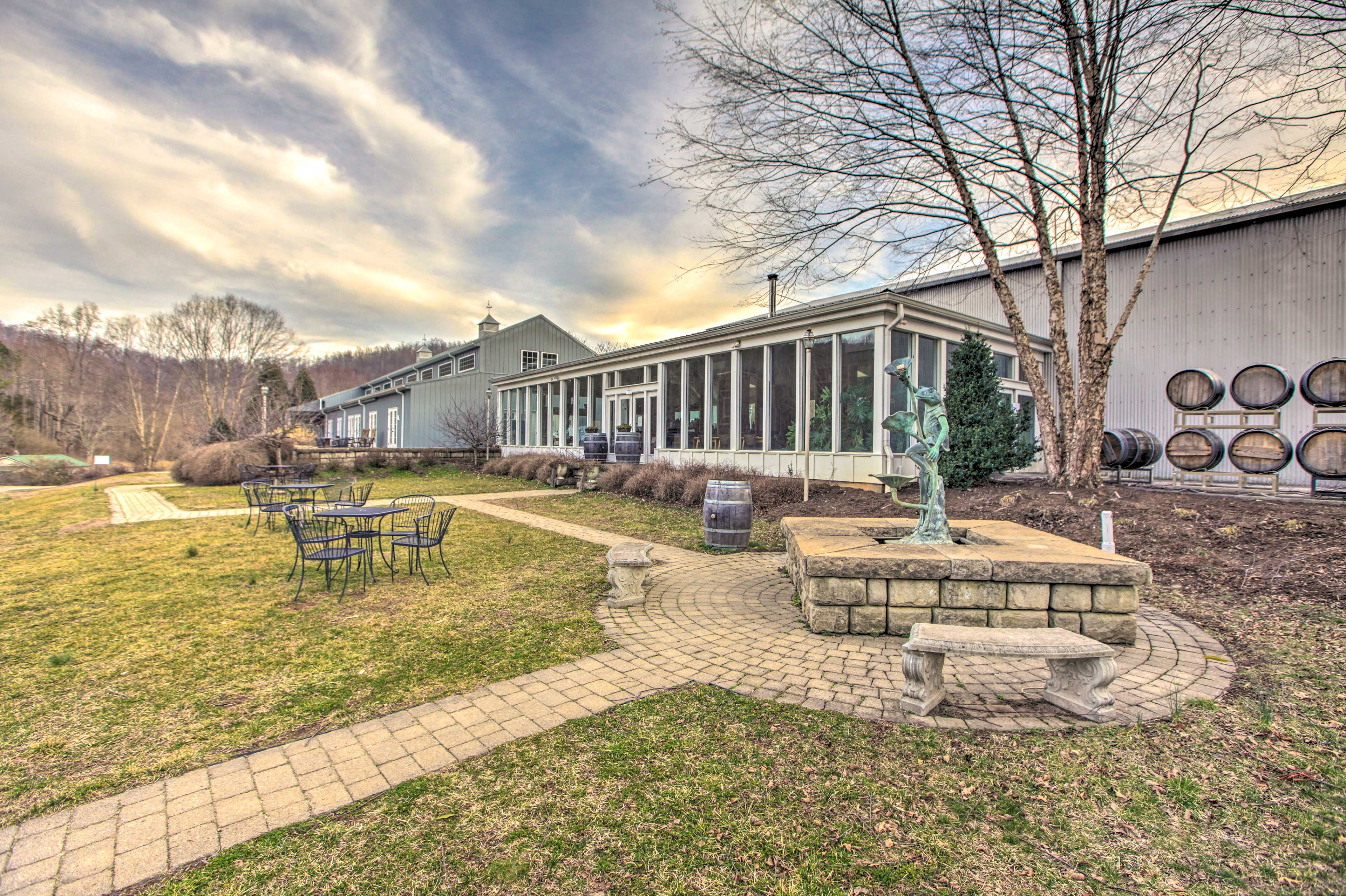 Delfosse Vineyards & Winery
