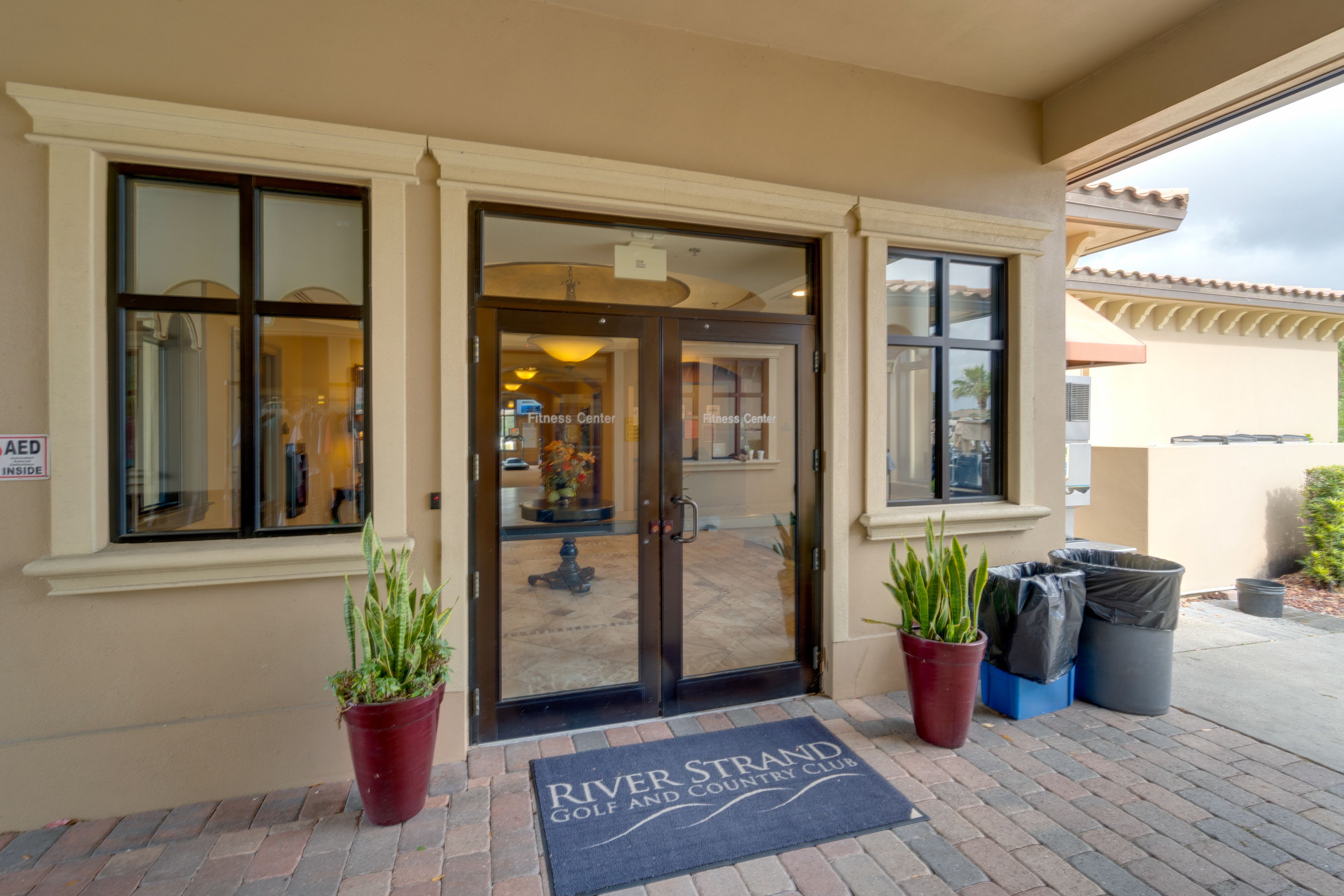 River Strand Golf & Country Club | Community Amenities