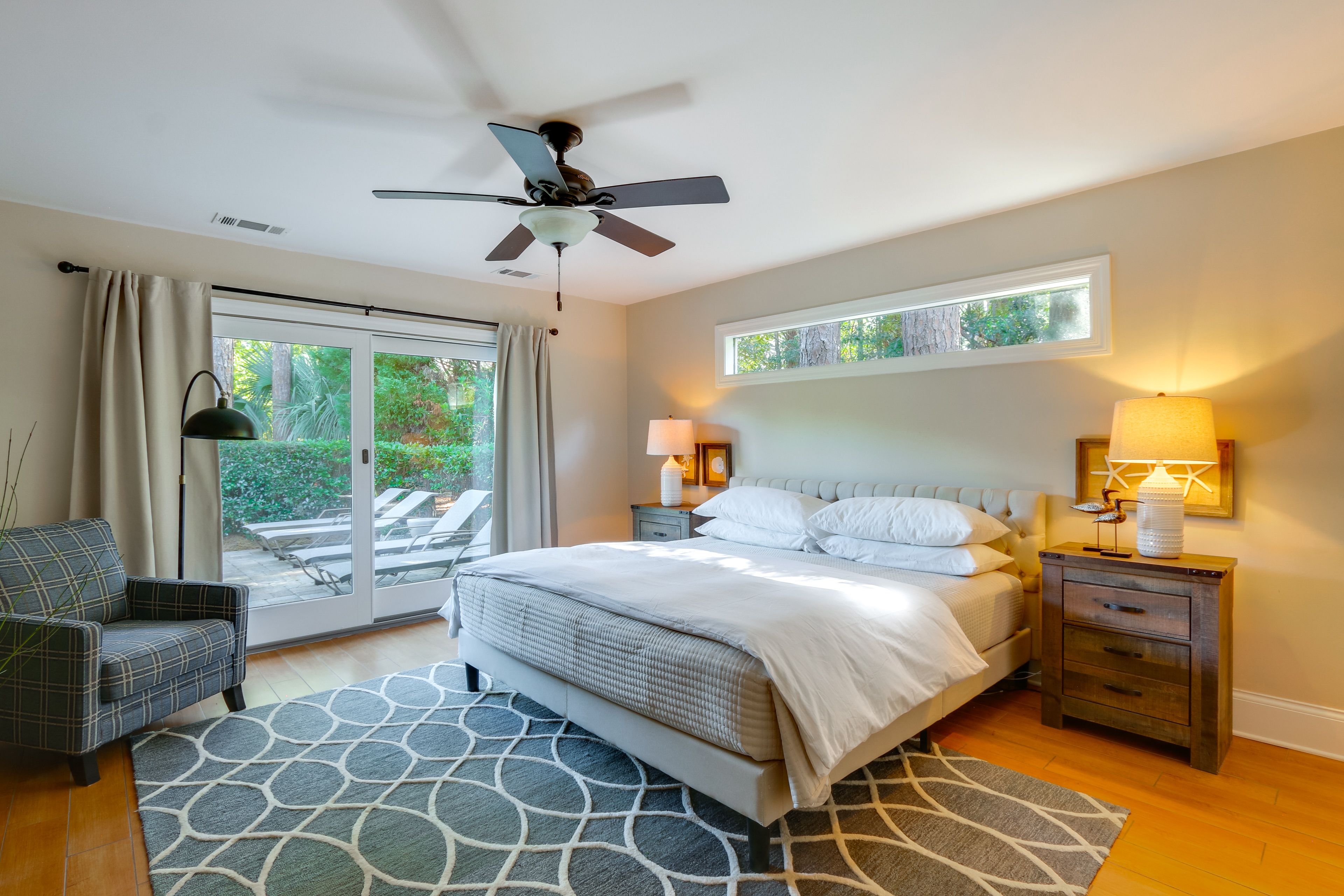 Bedroom 1 | King Bed | 1st Floor | En-Suite Bathroom