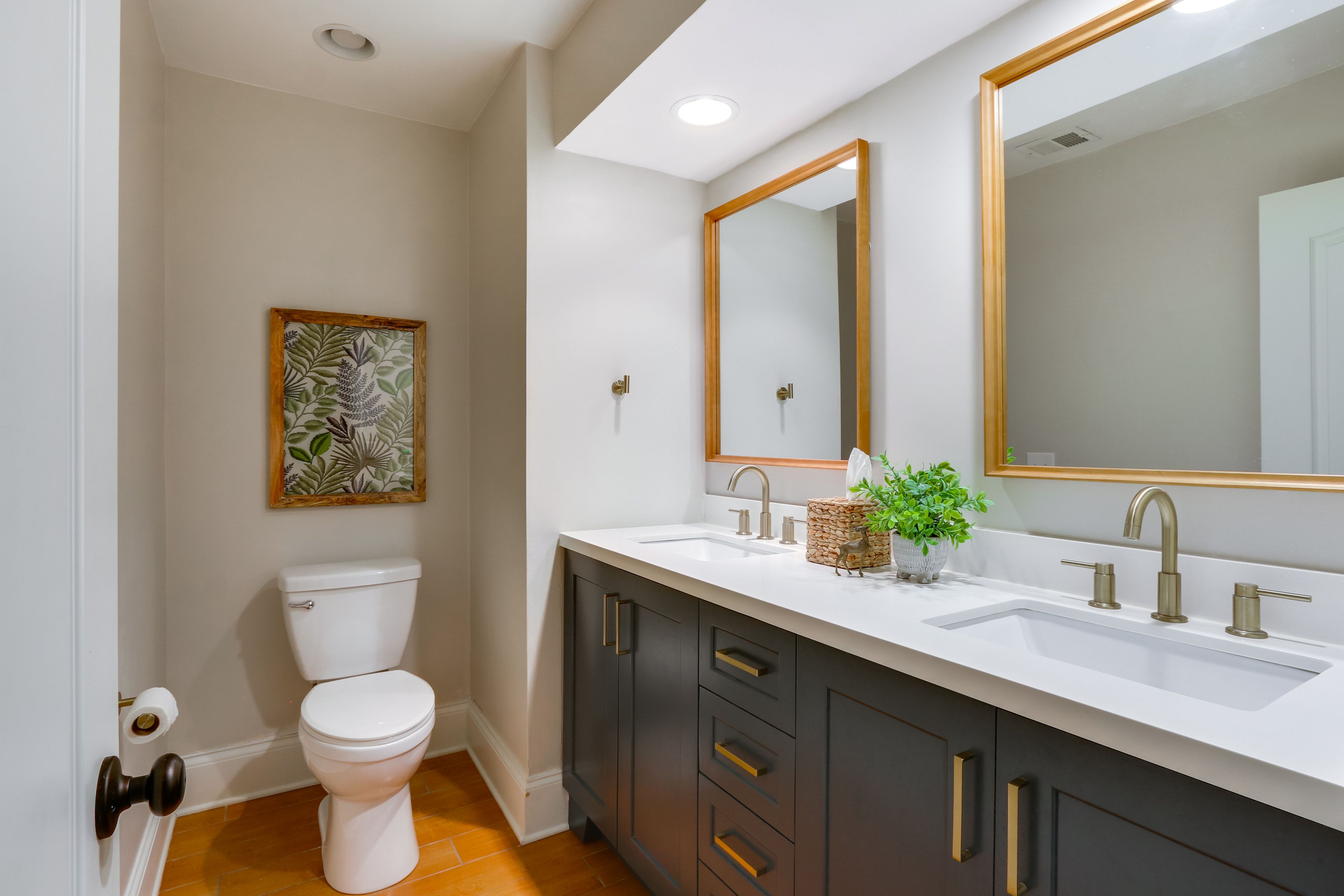 Half Bath | 1st Floor