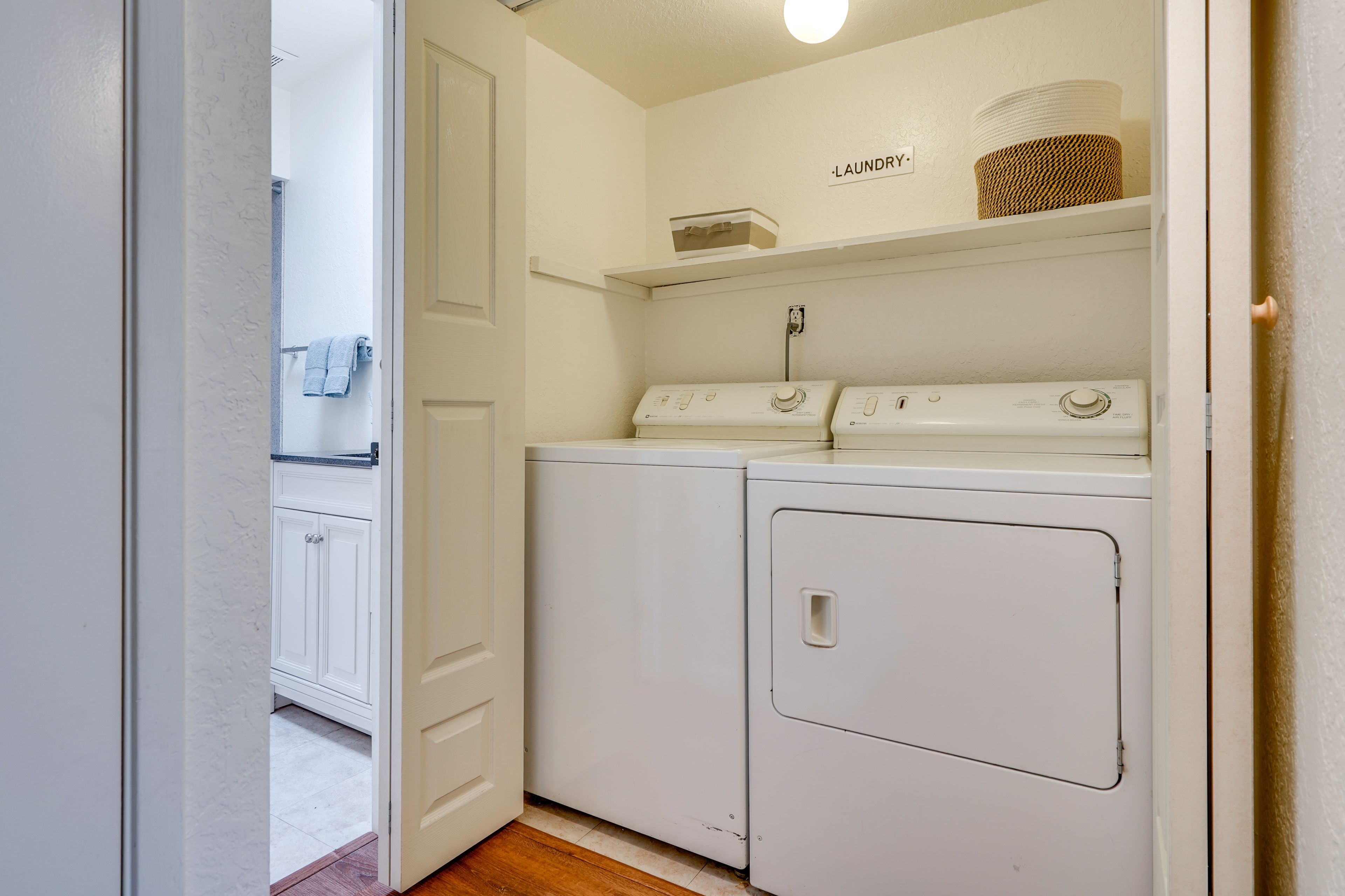 Washer & Dryer