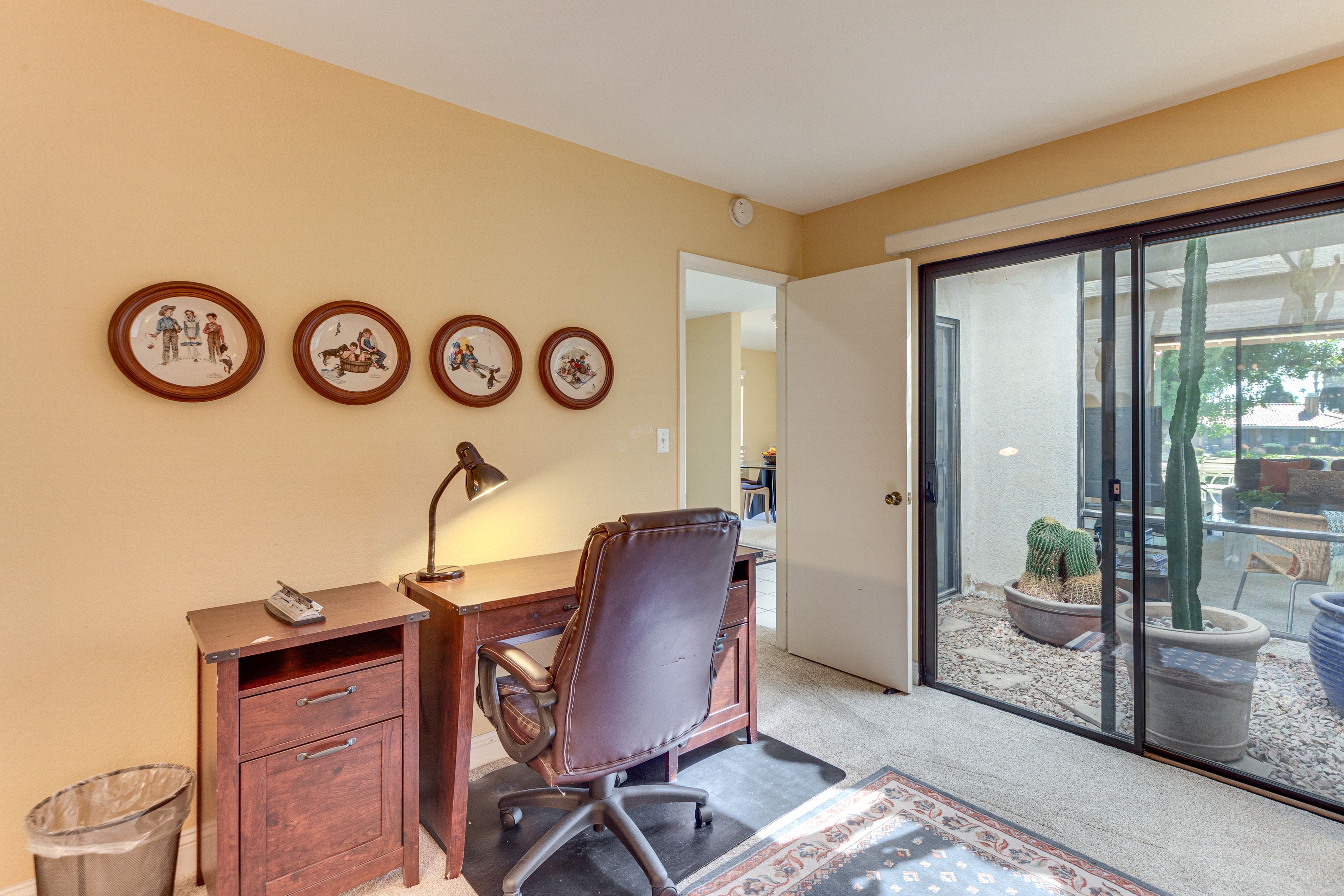Office | Sleeper Sofa | Desk Workspace