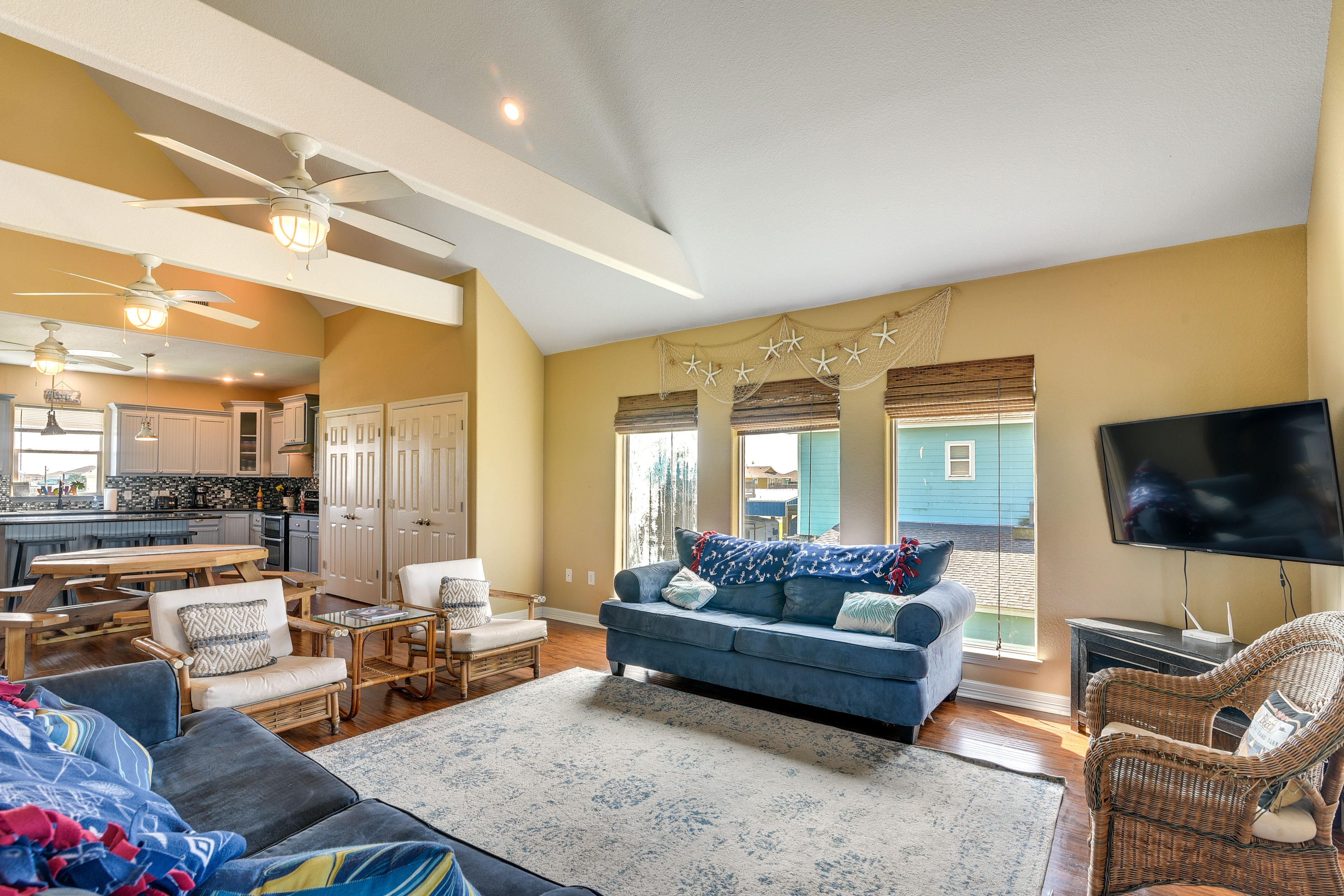 Crystal Beach Vacation Rental | 2BR | 2BA | 1,280 Sq Ft | Stairs Required
