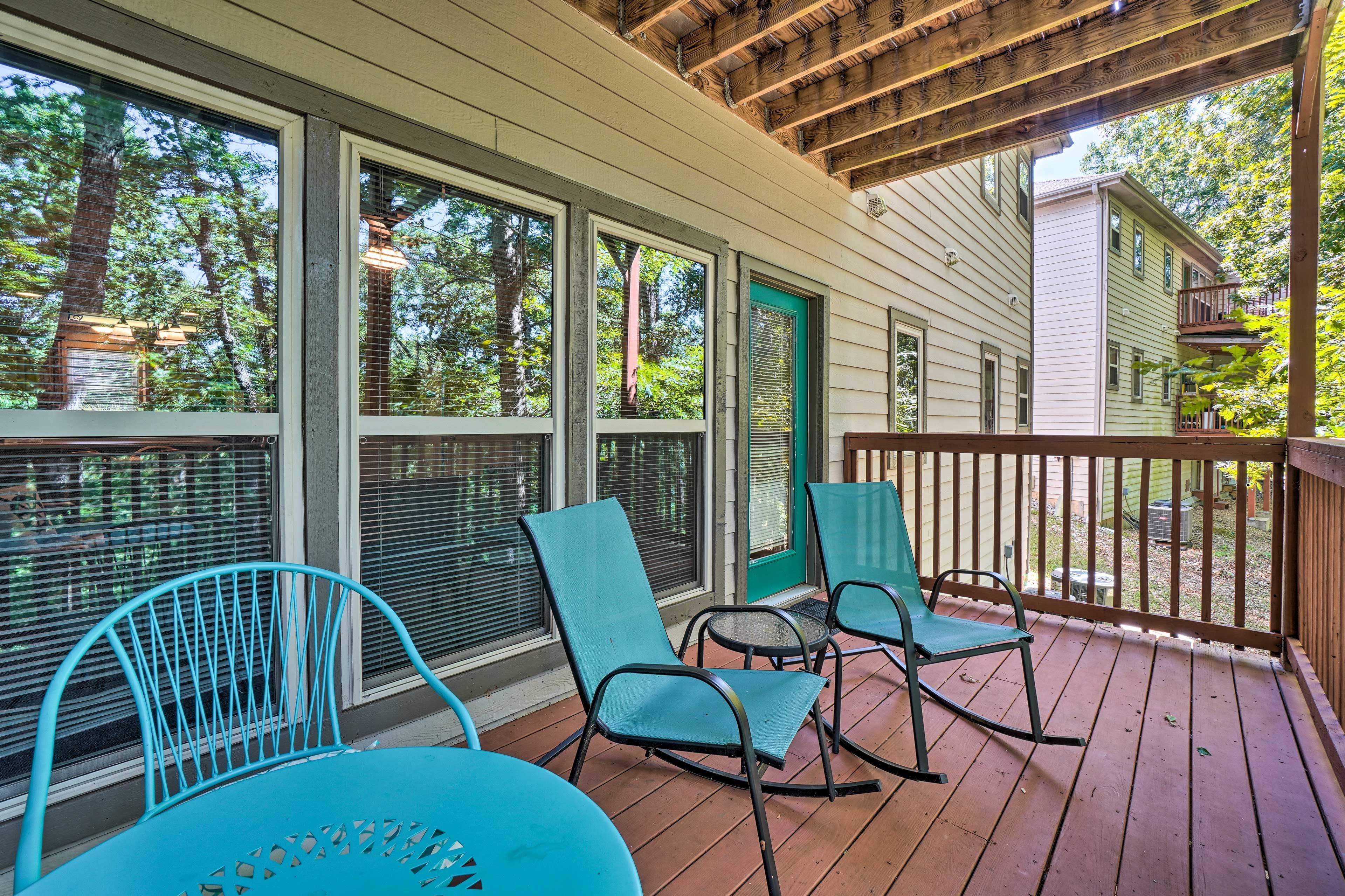 Furnished Deck