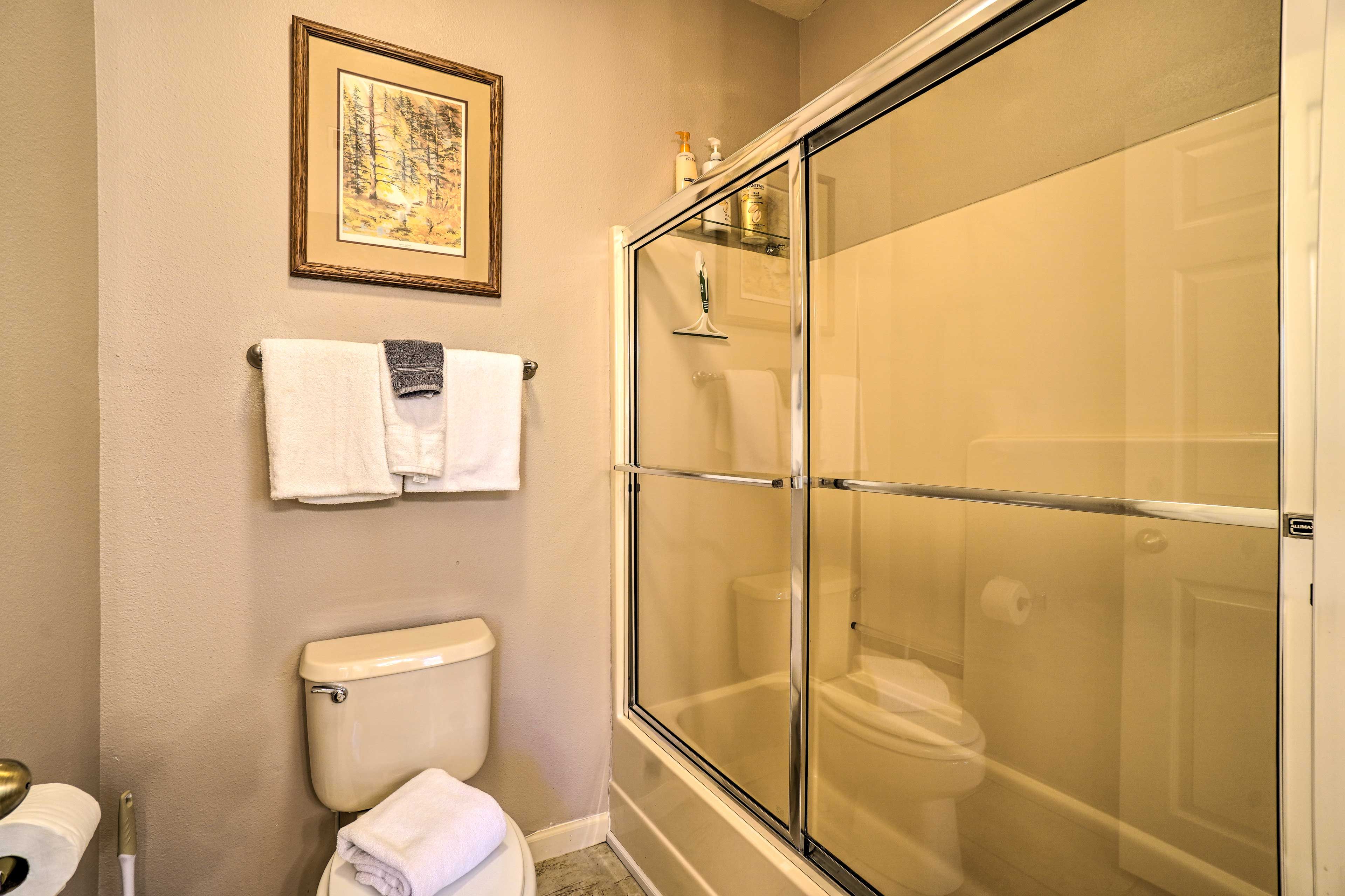 En-Suite Bathroom