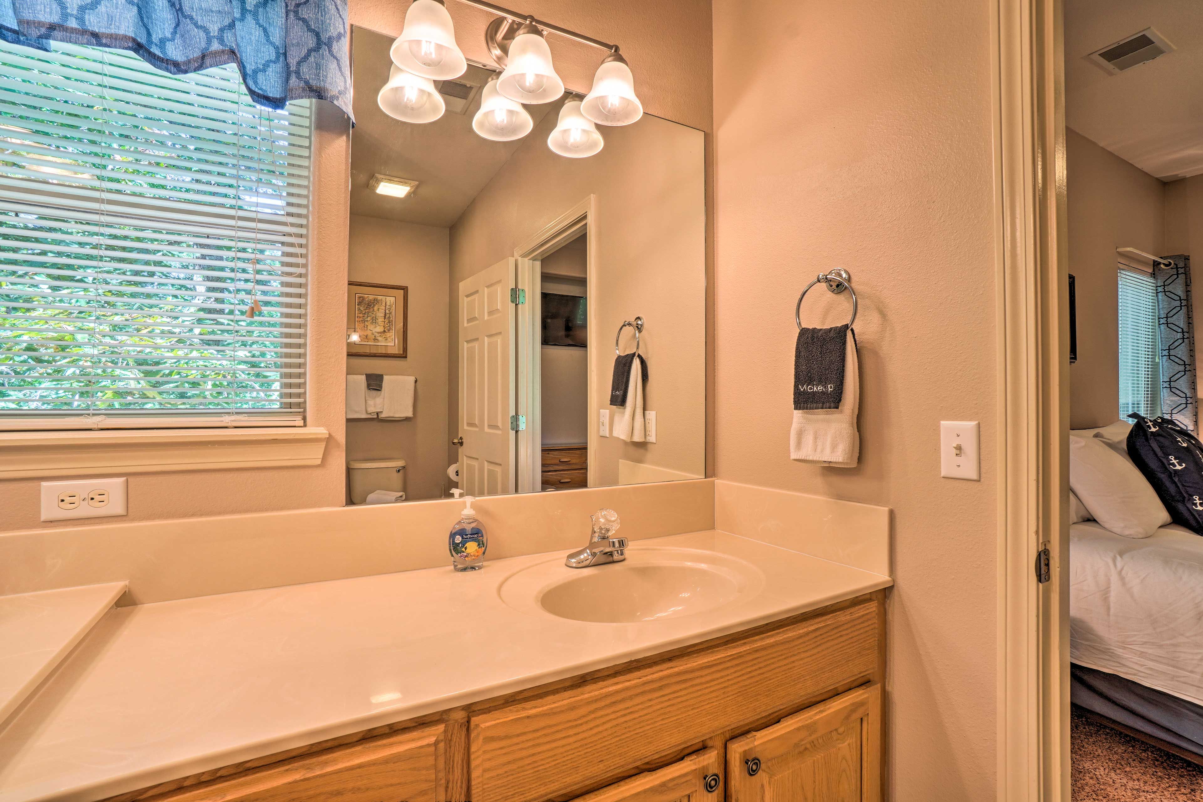 En-Suite Bathroom