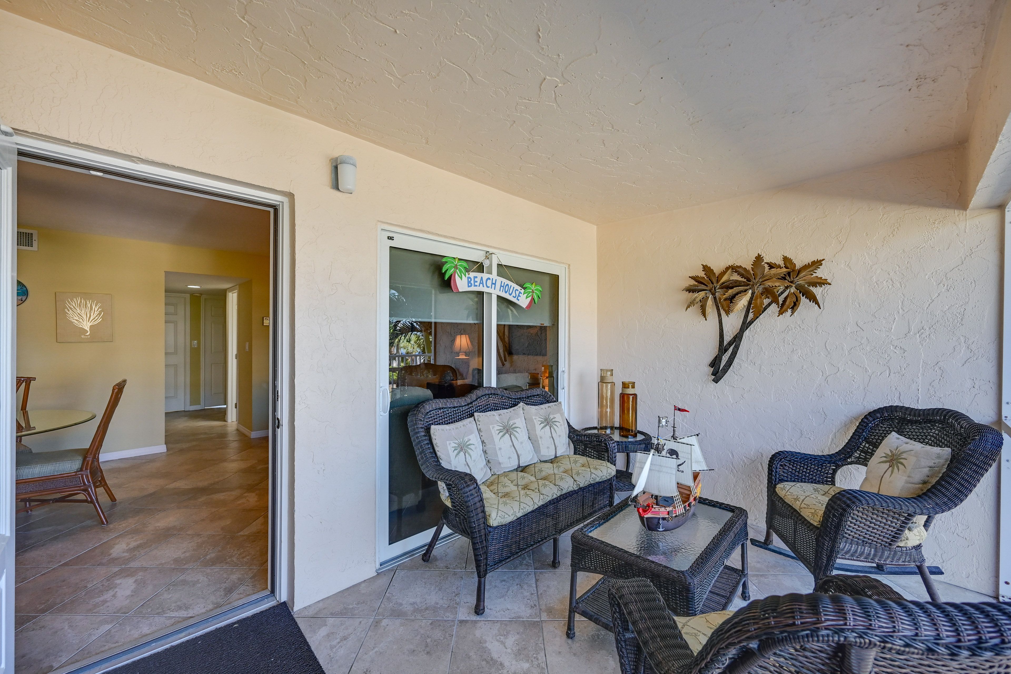 Screened-In Patio