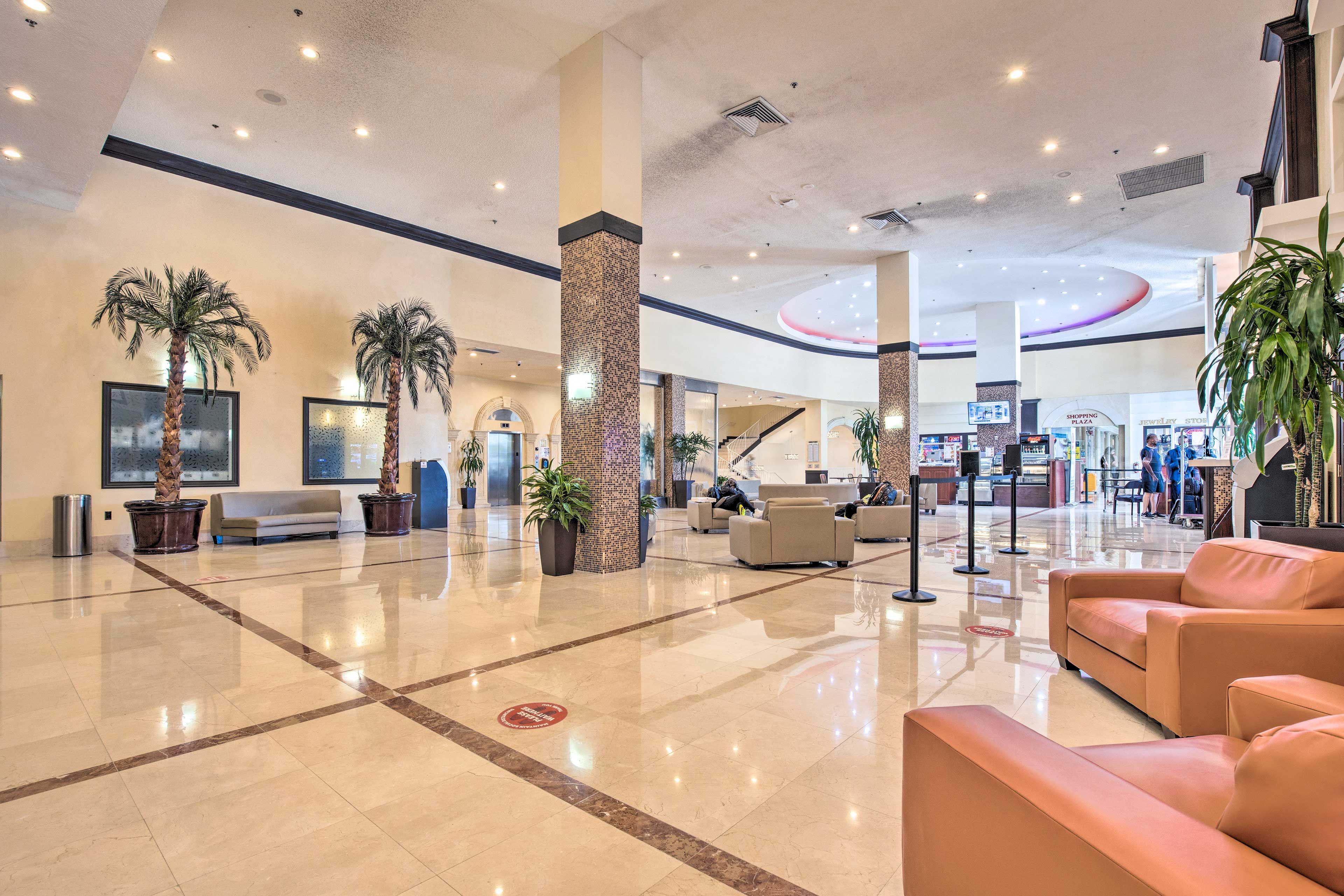 Community Front Desk | Mandatory On-Site Registration Fee