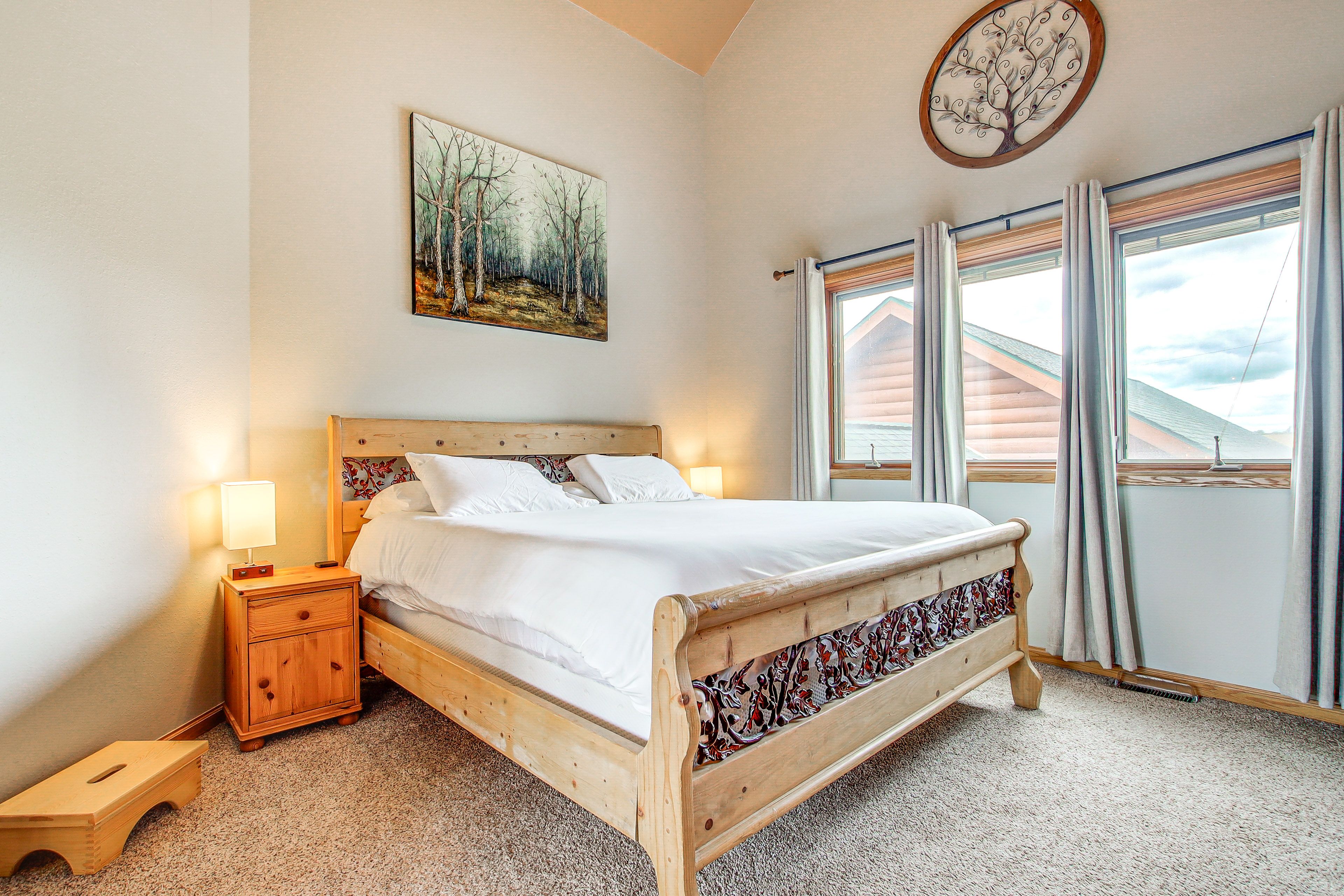 Bedroom 3 | King Bed | Upper Level