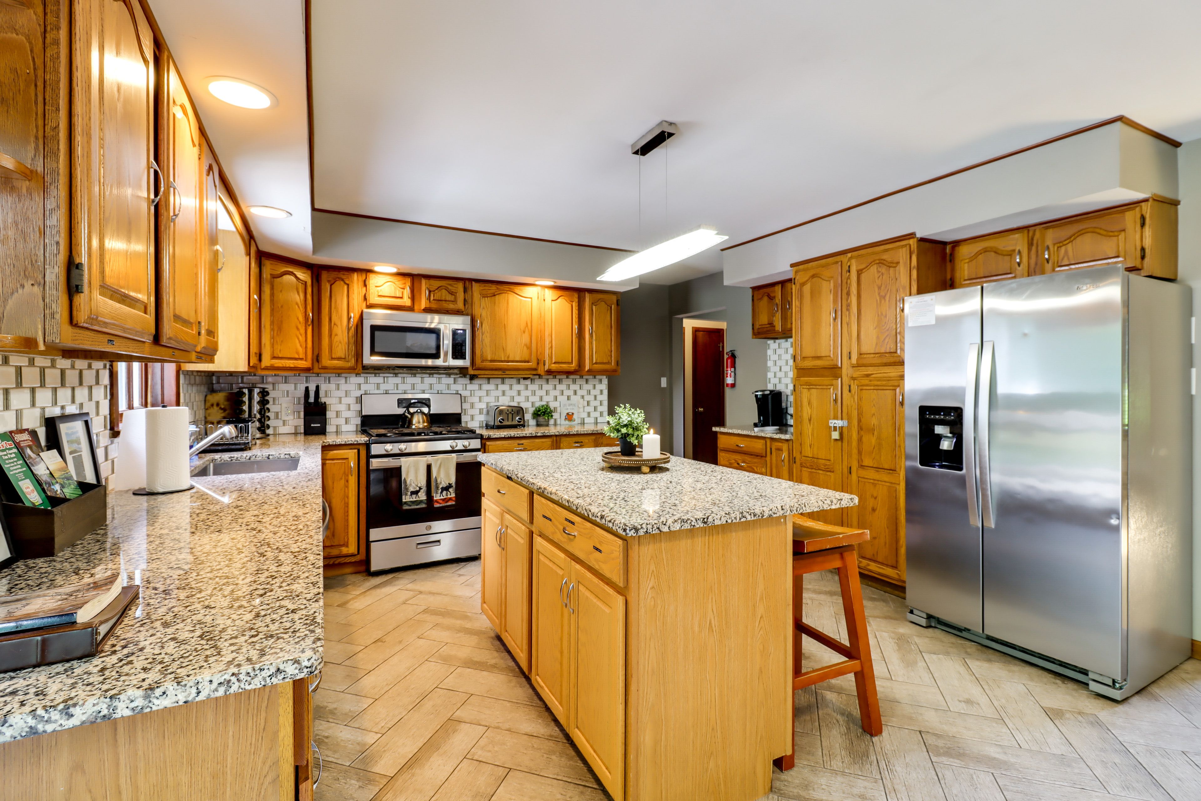 Kitchen | Fully Equipped | Cooking Basics & Spices