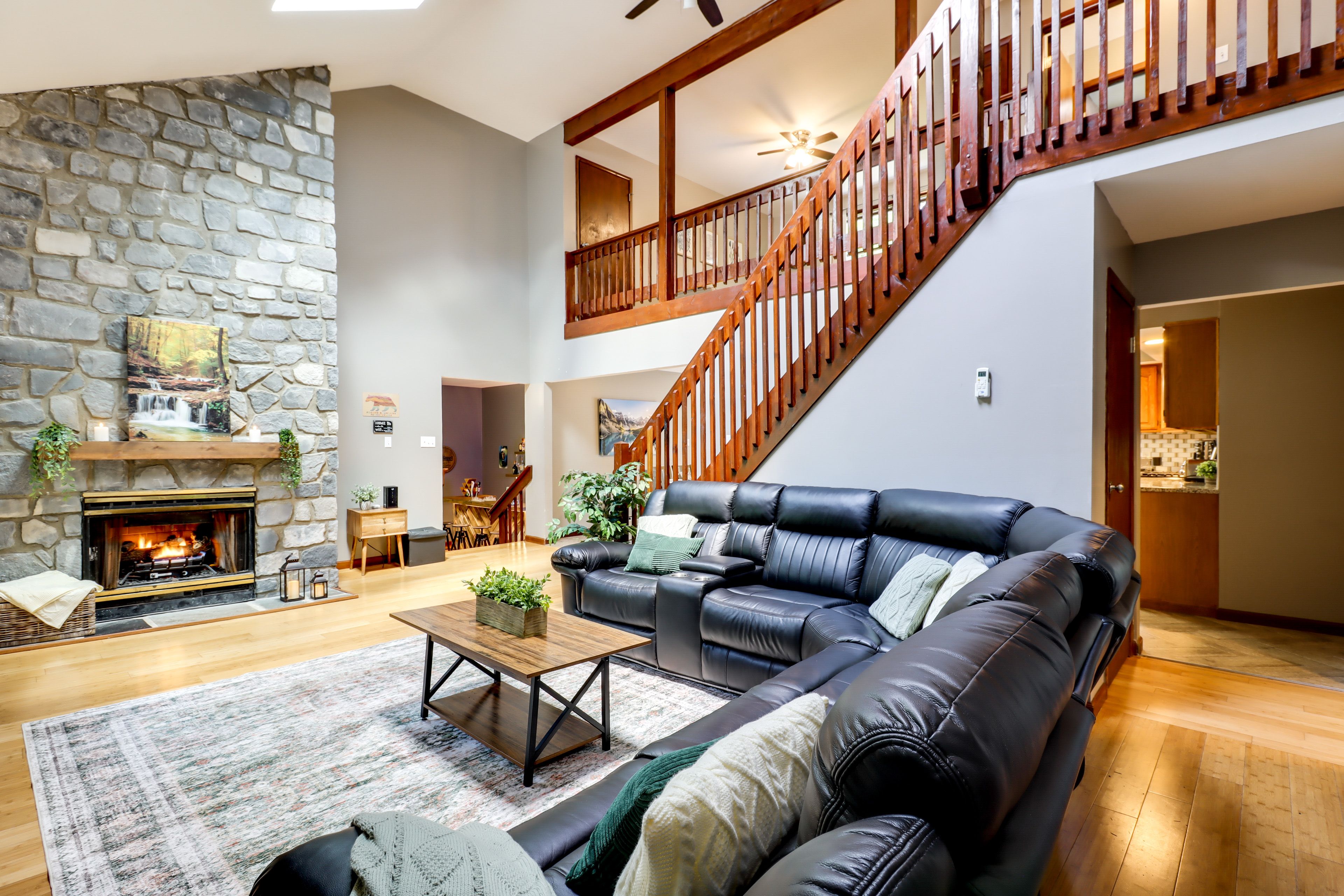 Living Room | 2-Story Home | Free WiFi | Smart TV