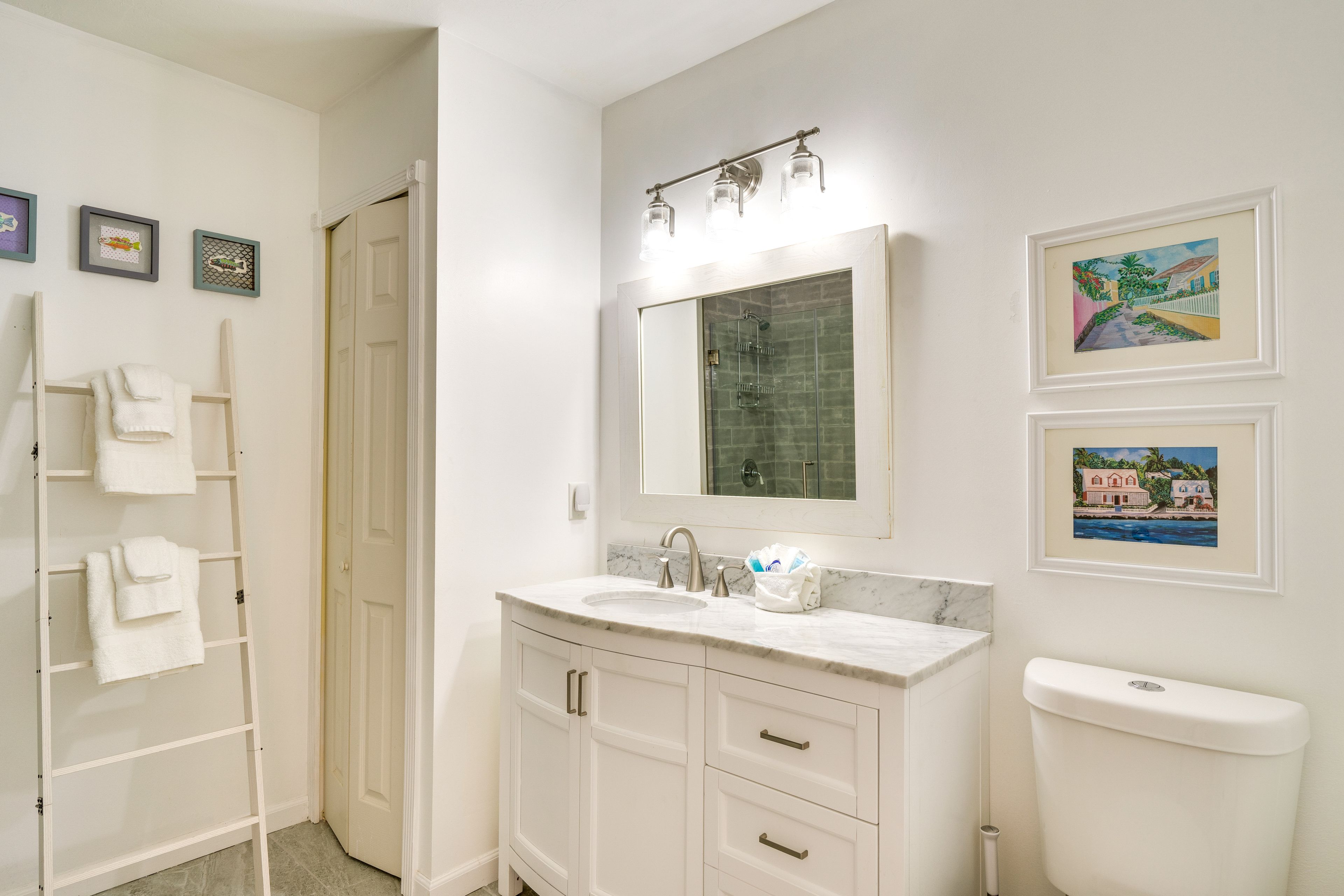 Full Bathroom