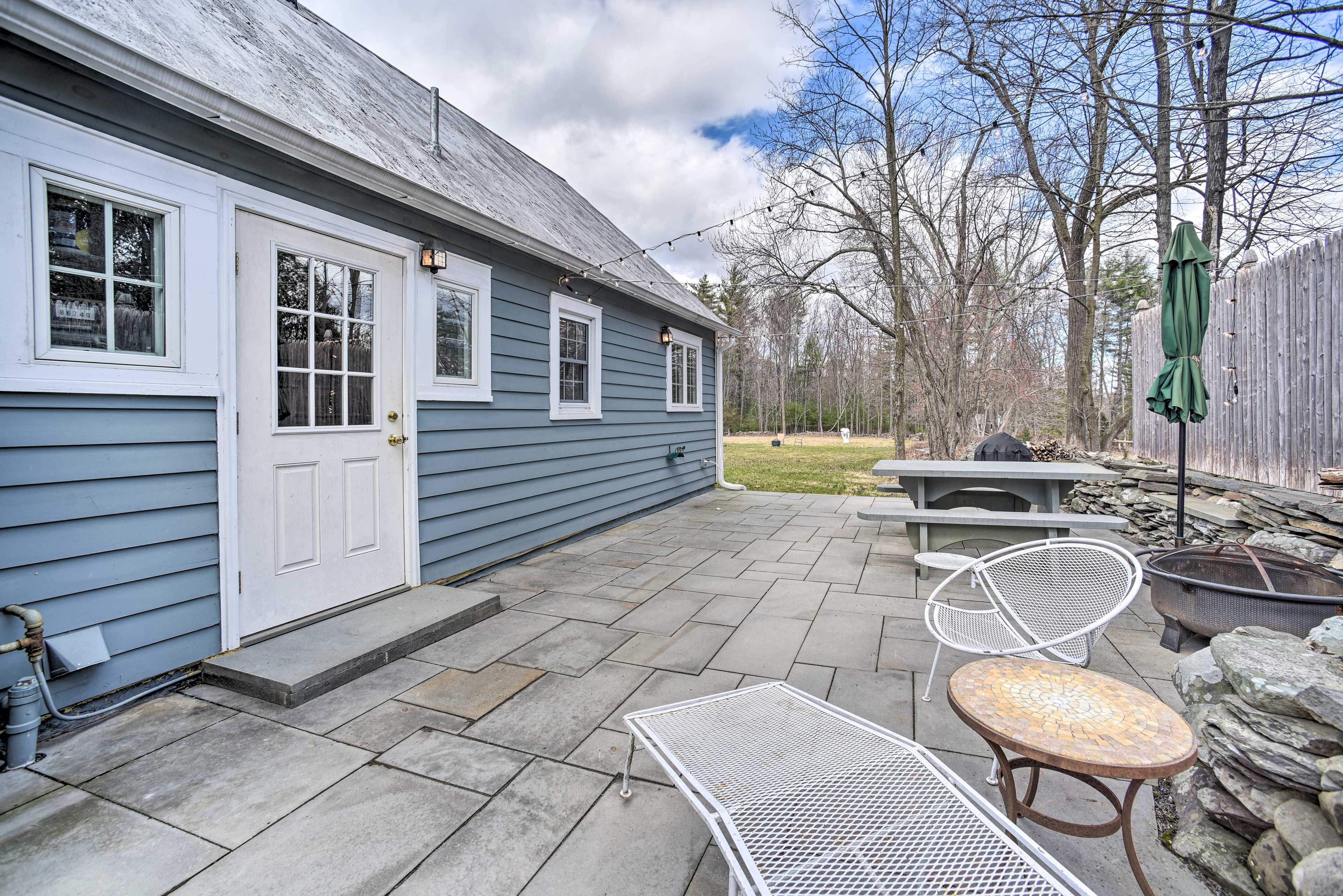 Woodstock Vacation Rental | 2BR | 1BA | 1,000 Sq Ft | Step-Free Entry
