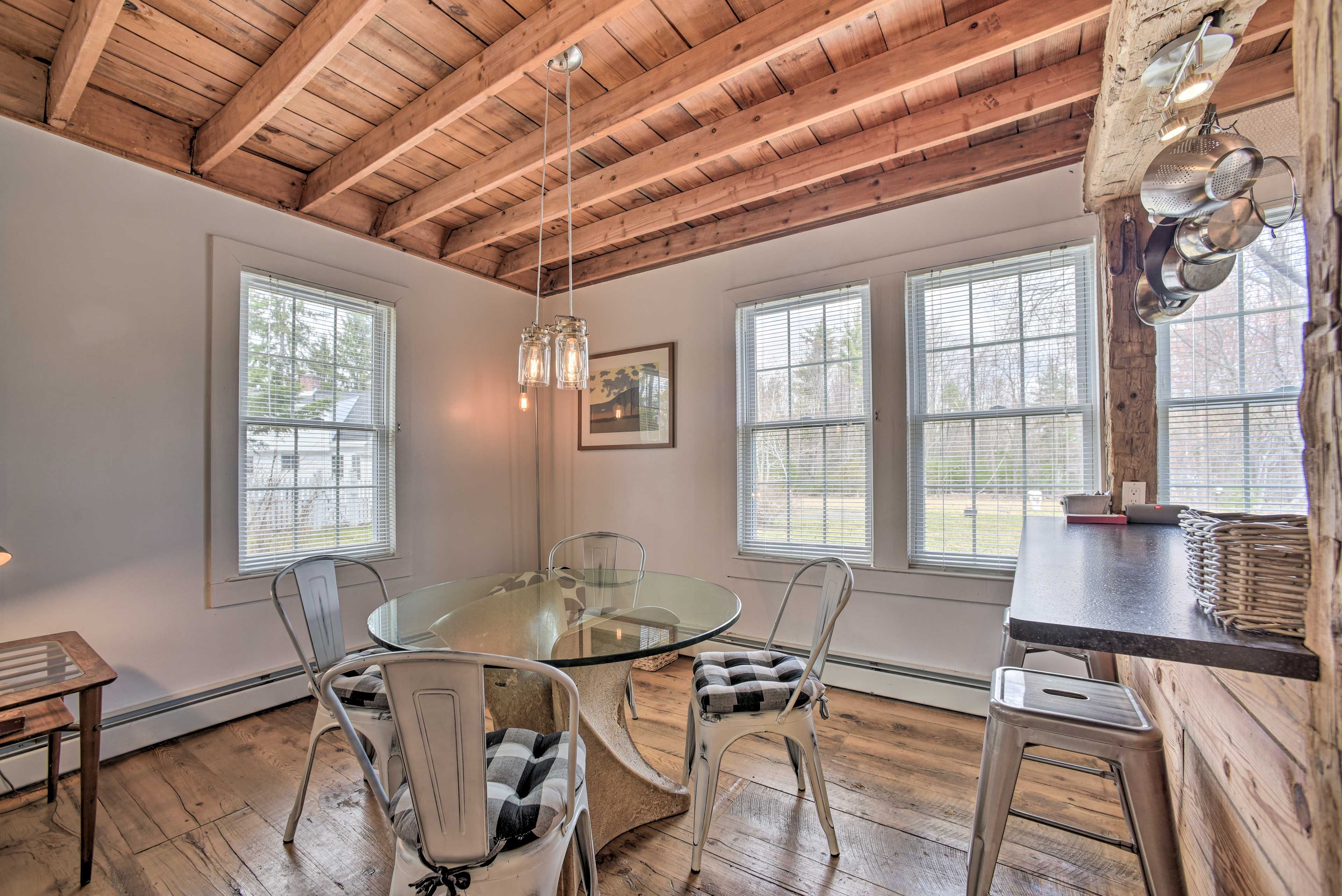 Dining Area | Dishware & Flatware Provided | 1st Floor