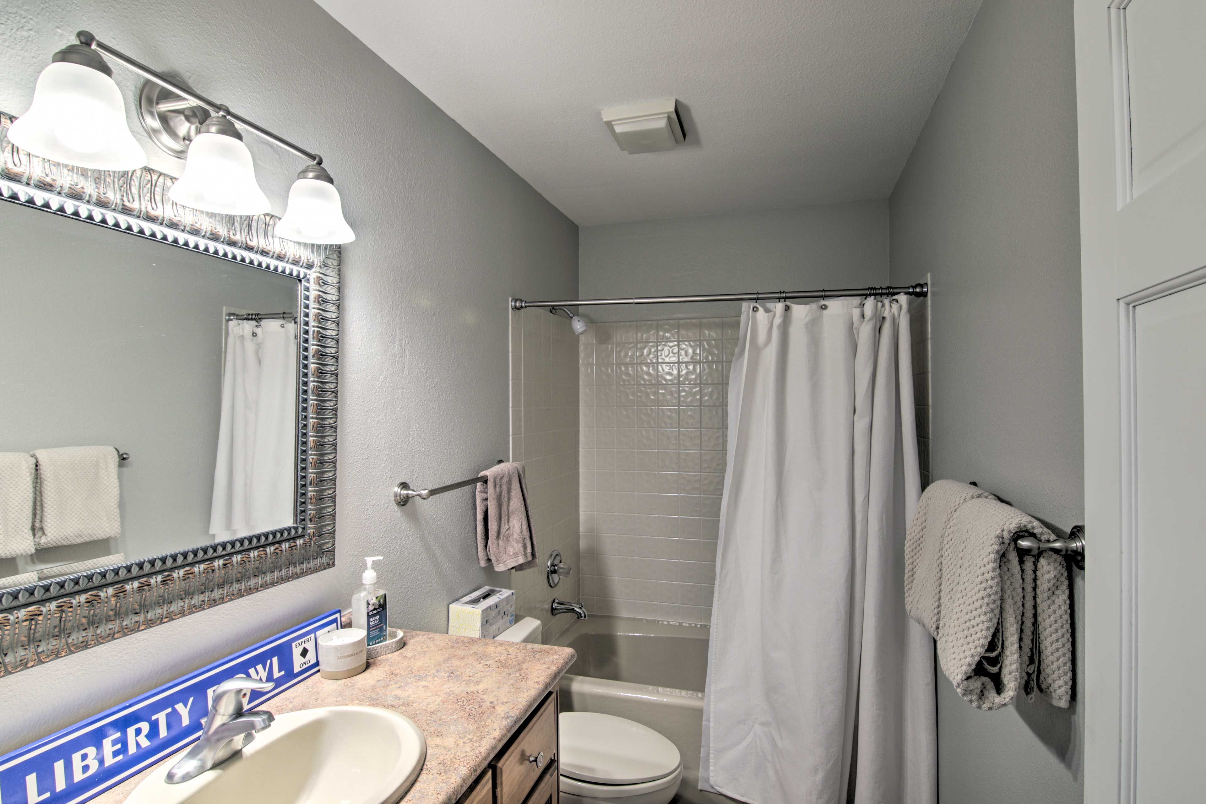 Full Bathroom