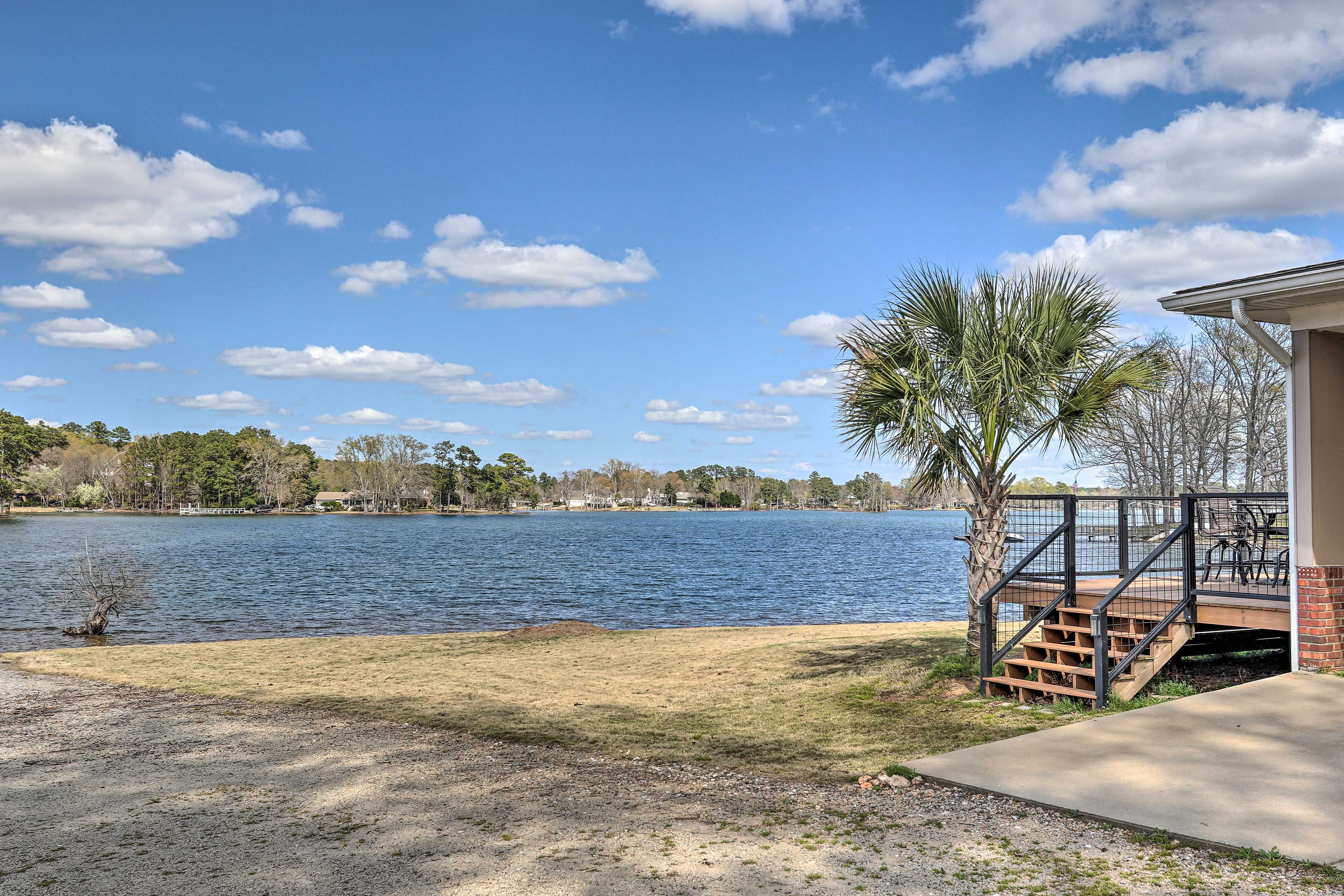 Backyard | Parking | Garage (2 Vehicles) | Driveway (5 Vehicles)