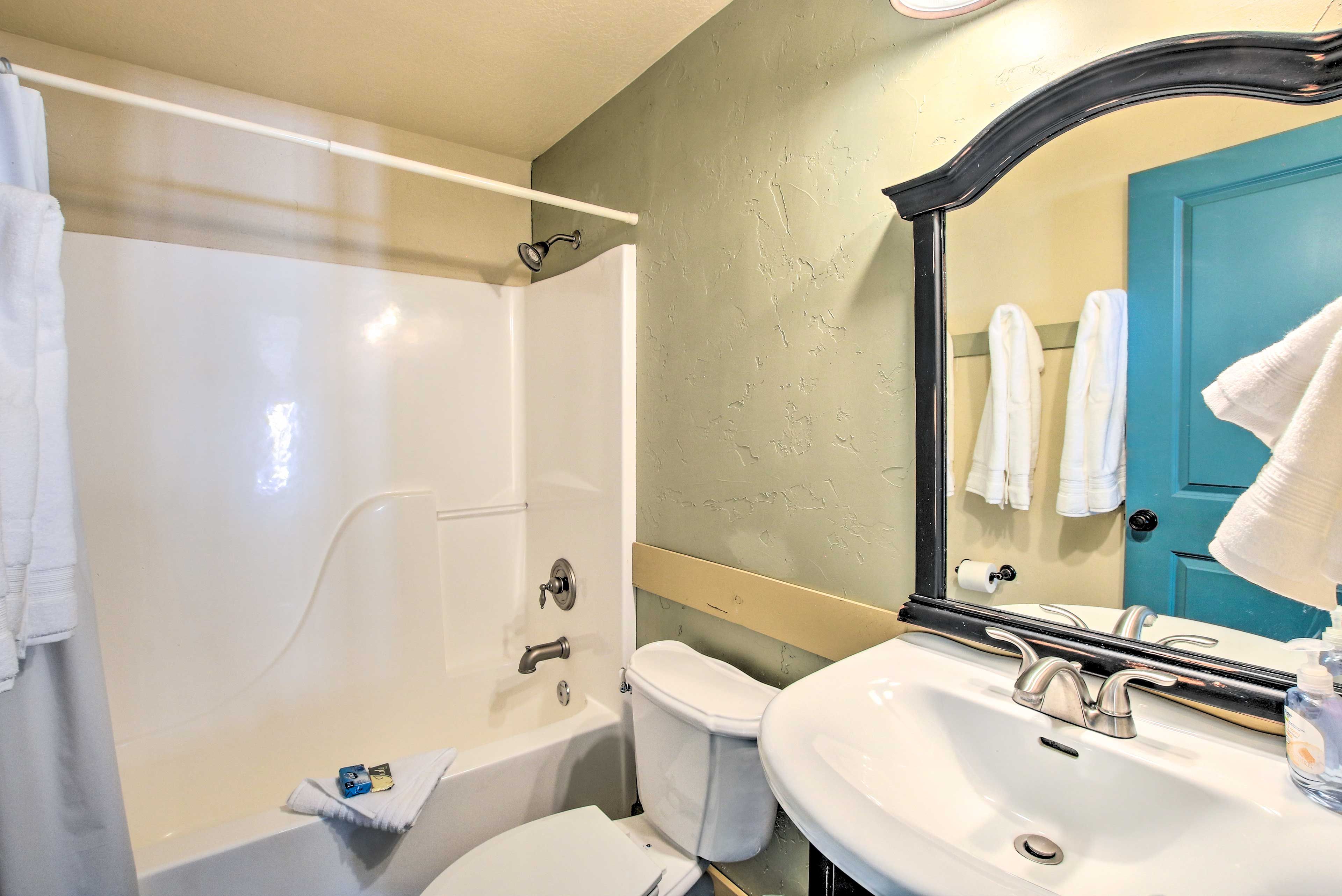 Full Bathroom | Lower Level