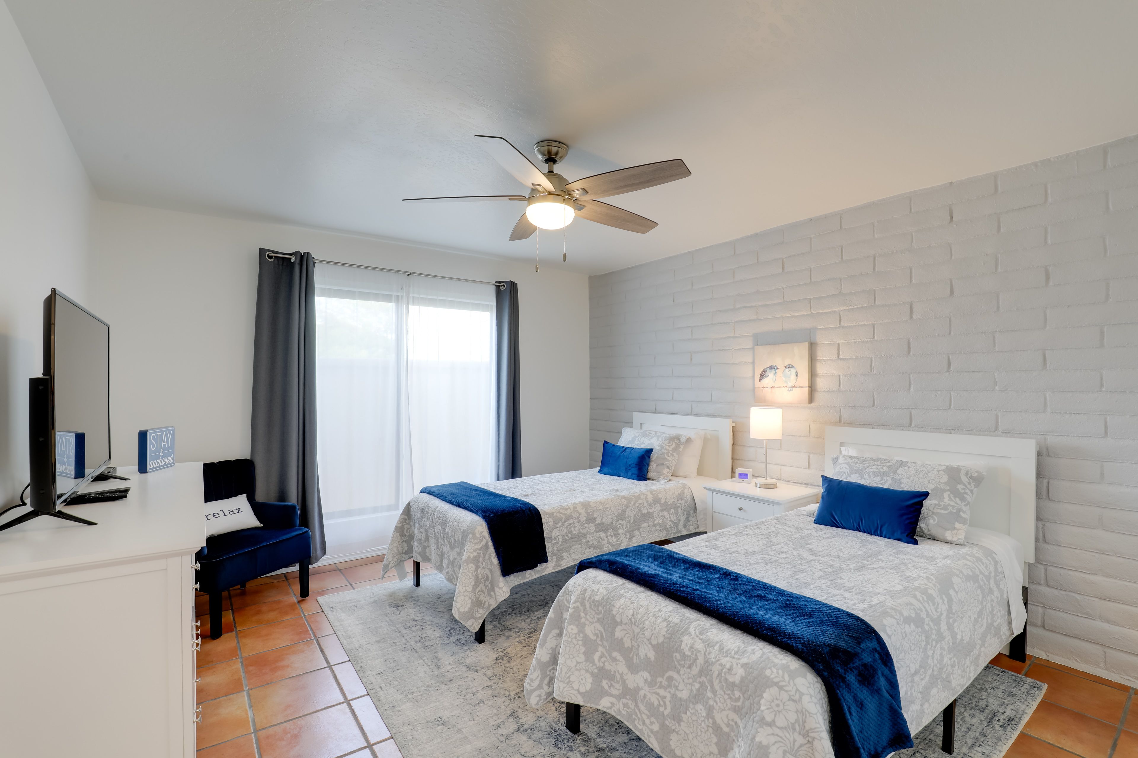 Bedroom 2 | 2 Twin