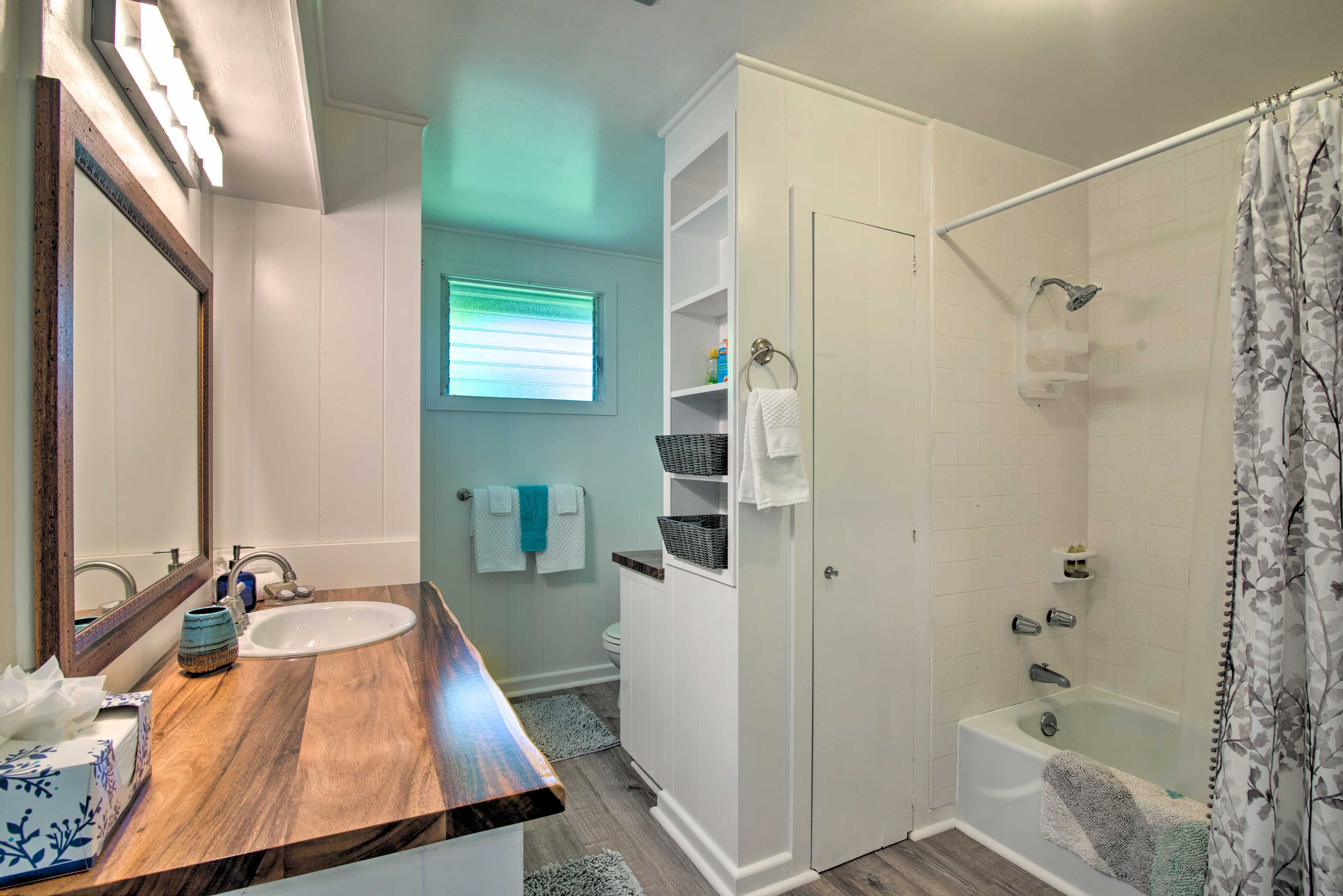 Full Bathroom