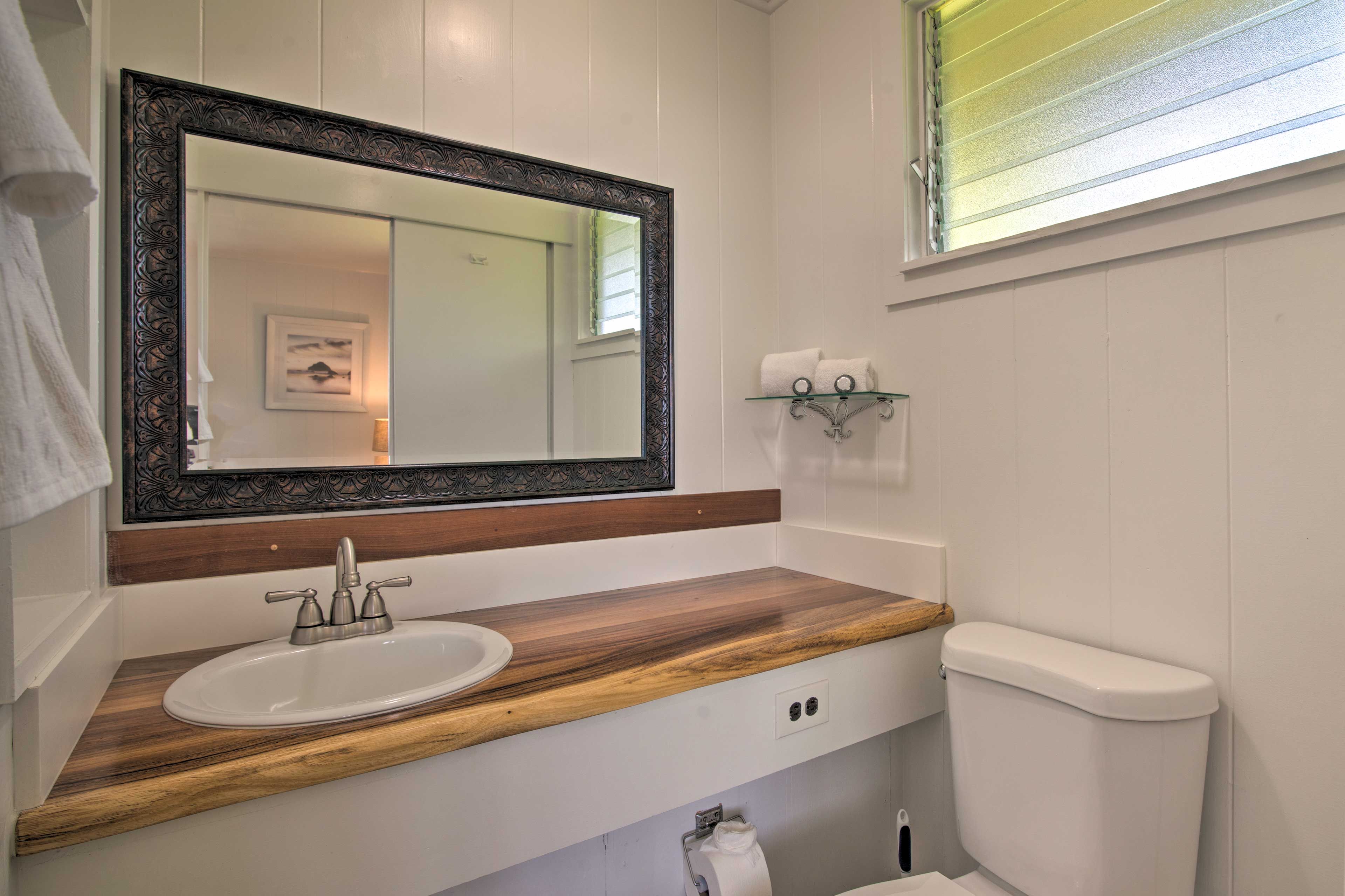 Half Bath | Complimentary Toiletries