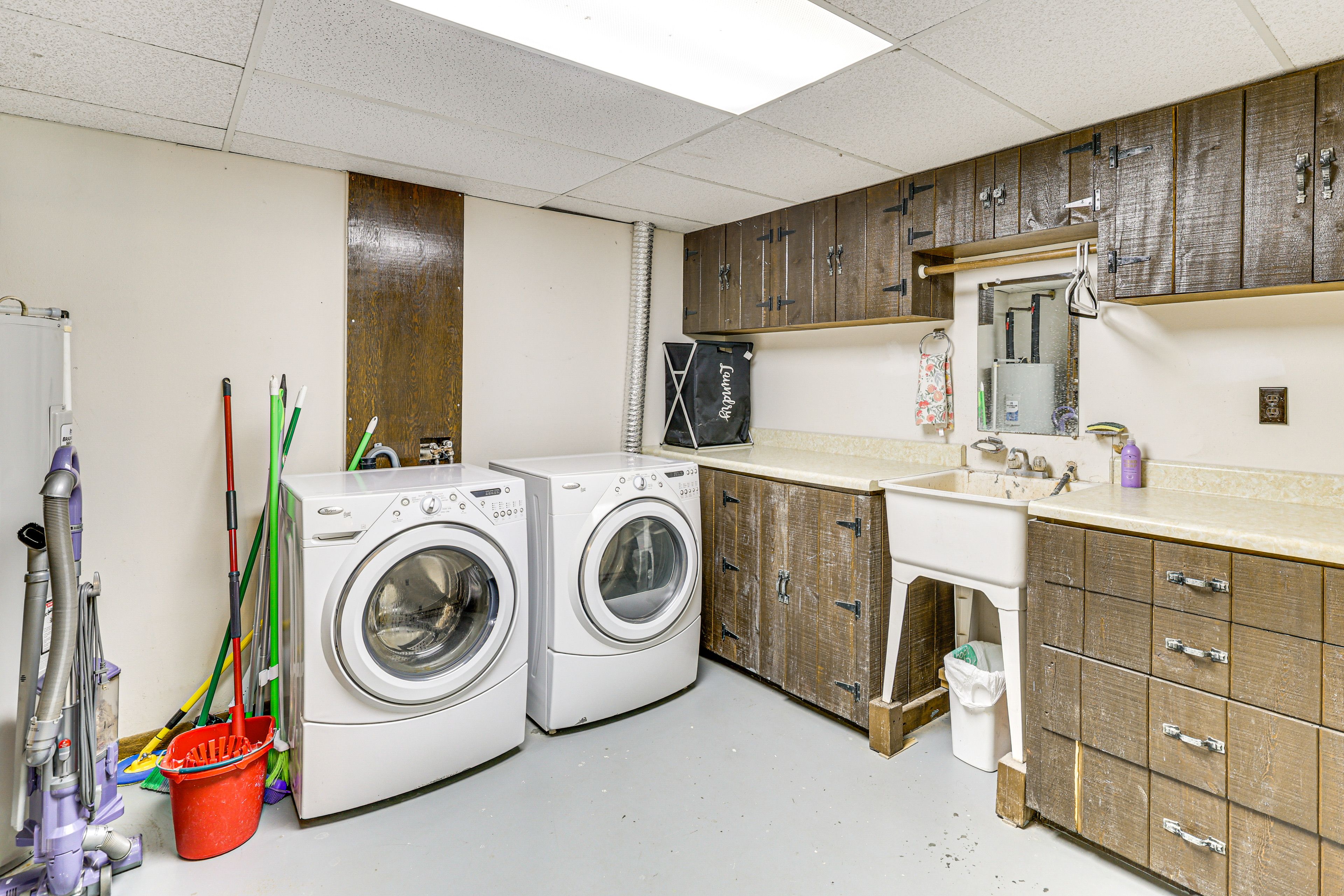 Laundry Room | Basement | Cleaning Essentials