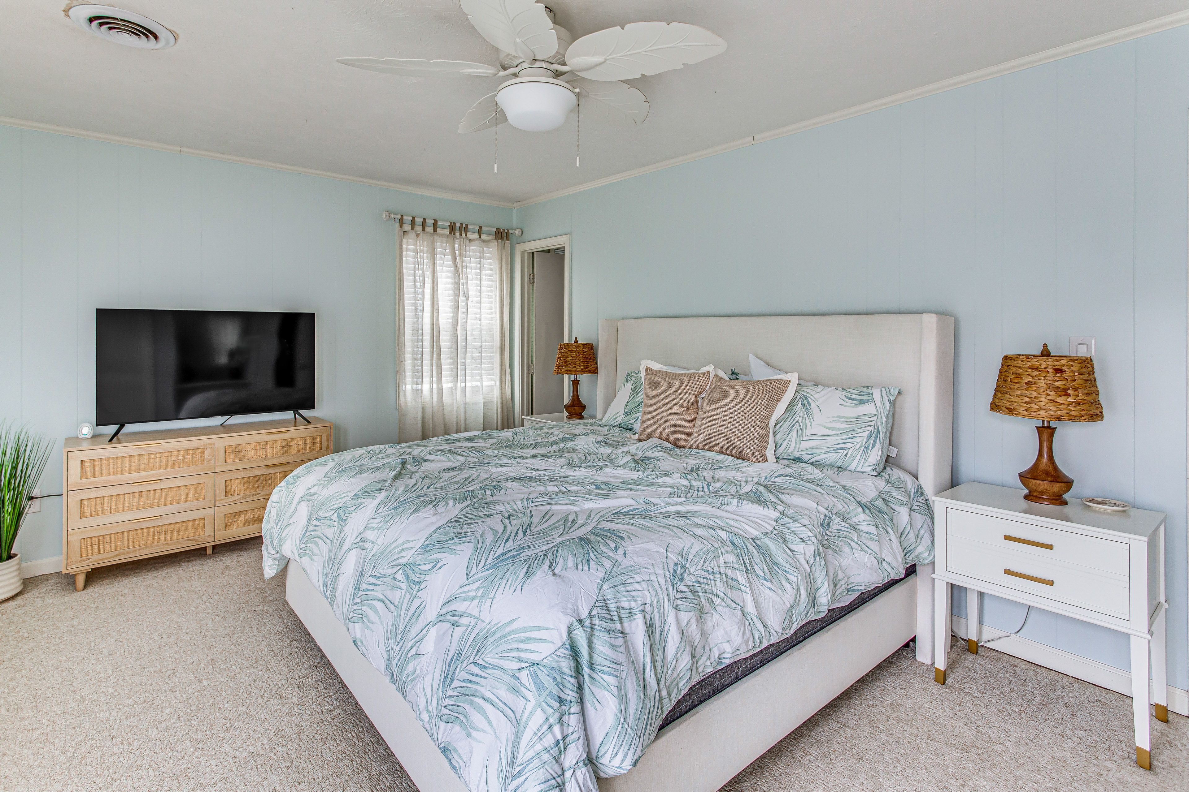 Bedroom 1 | King Bed | Balcony Access