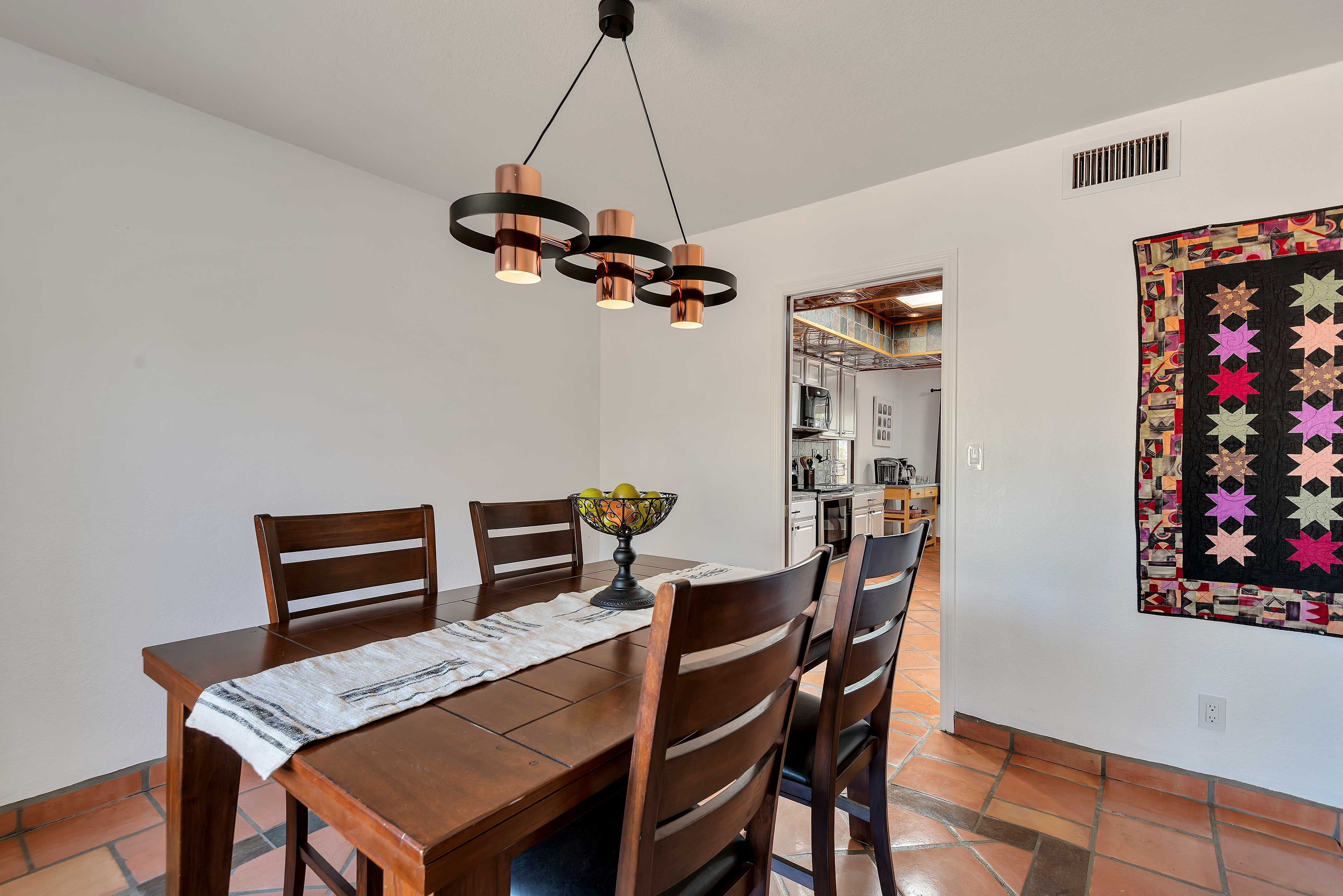 Dining Room | Dishware & Flatware