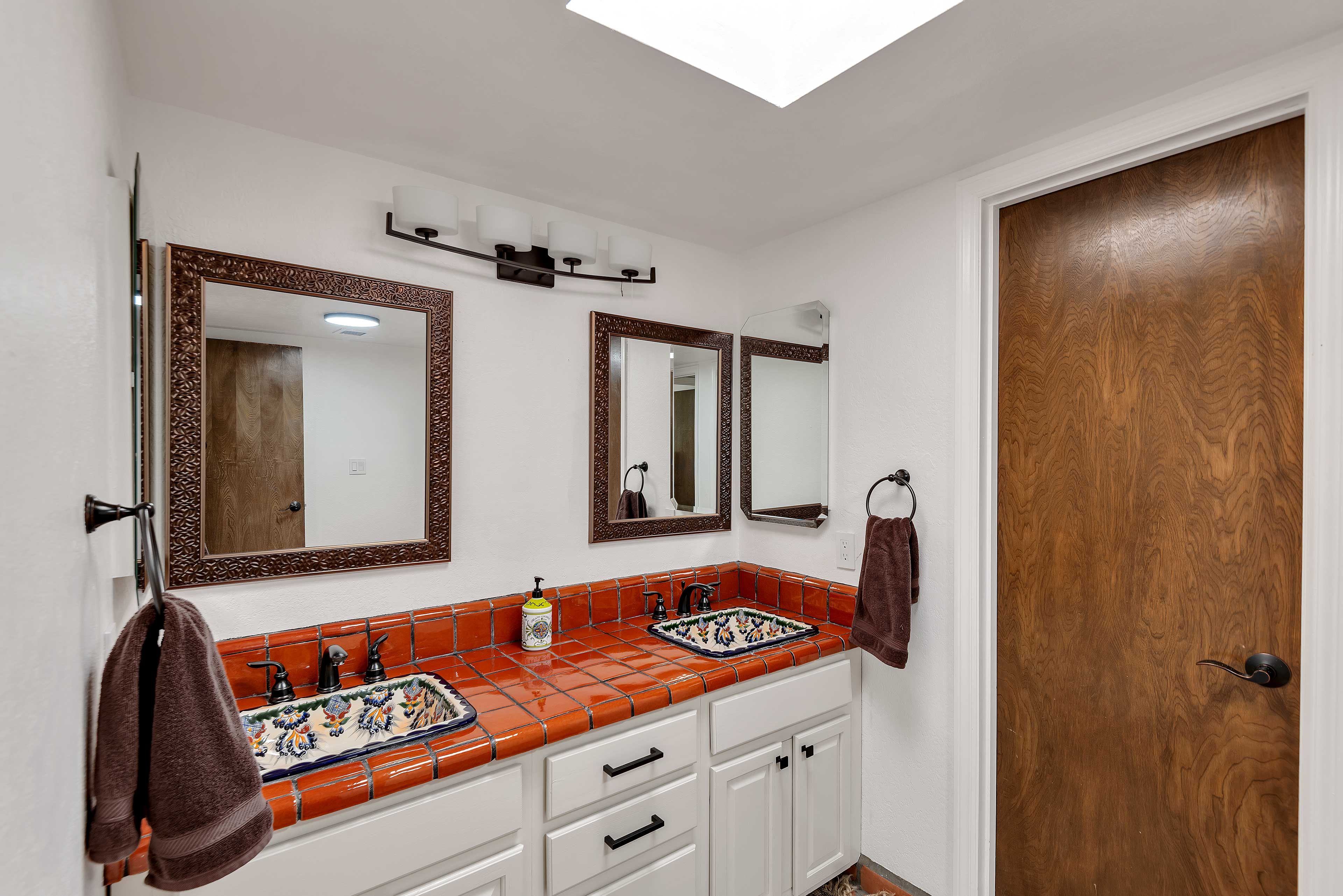 Bathroom | Towels Provided