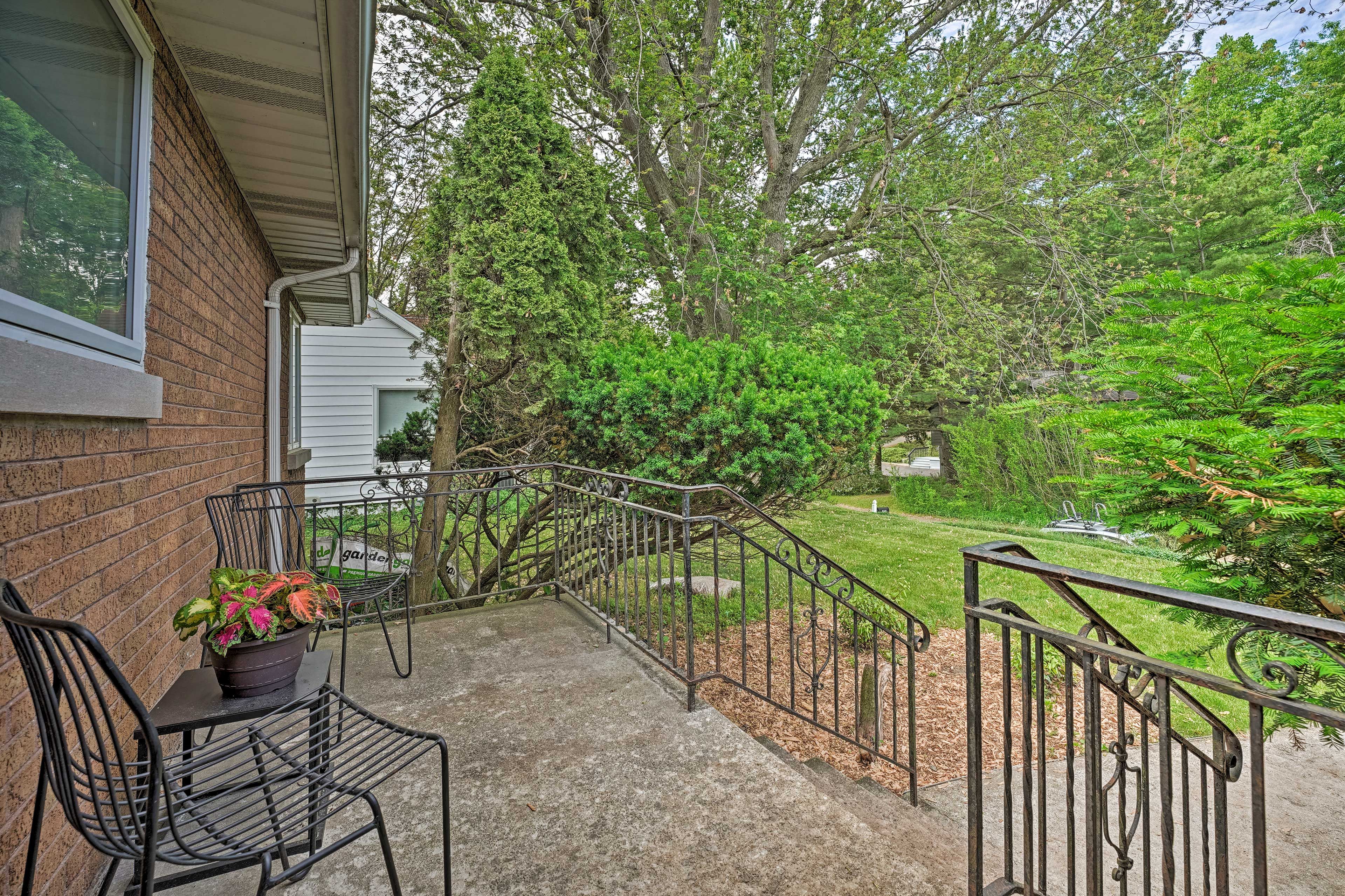 Front Porch | Lake Views