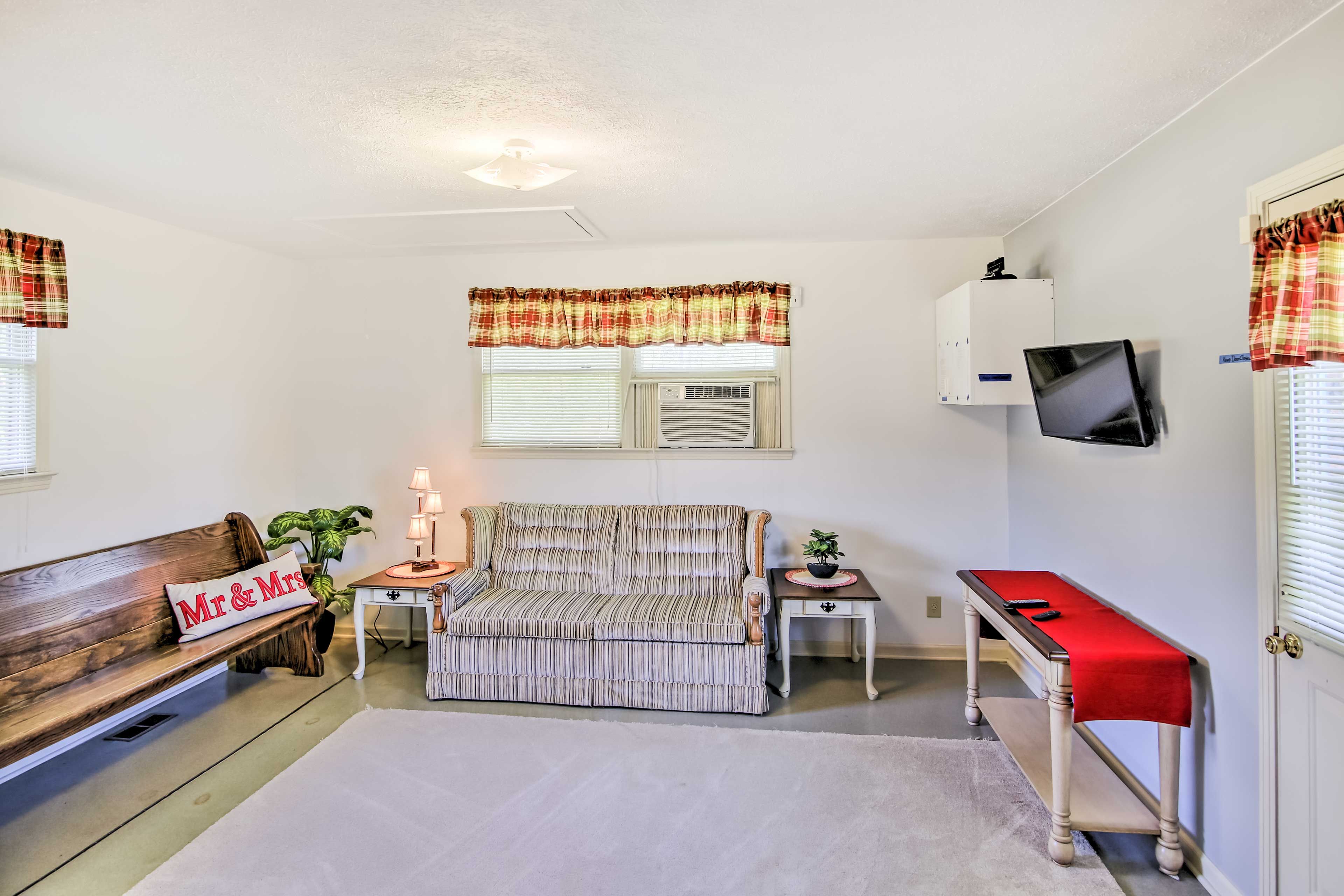 Den | Sleeper Sofa