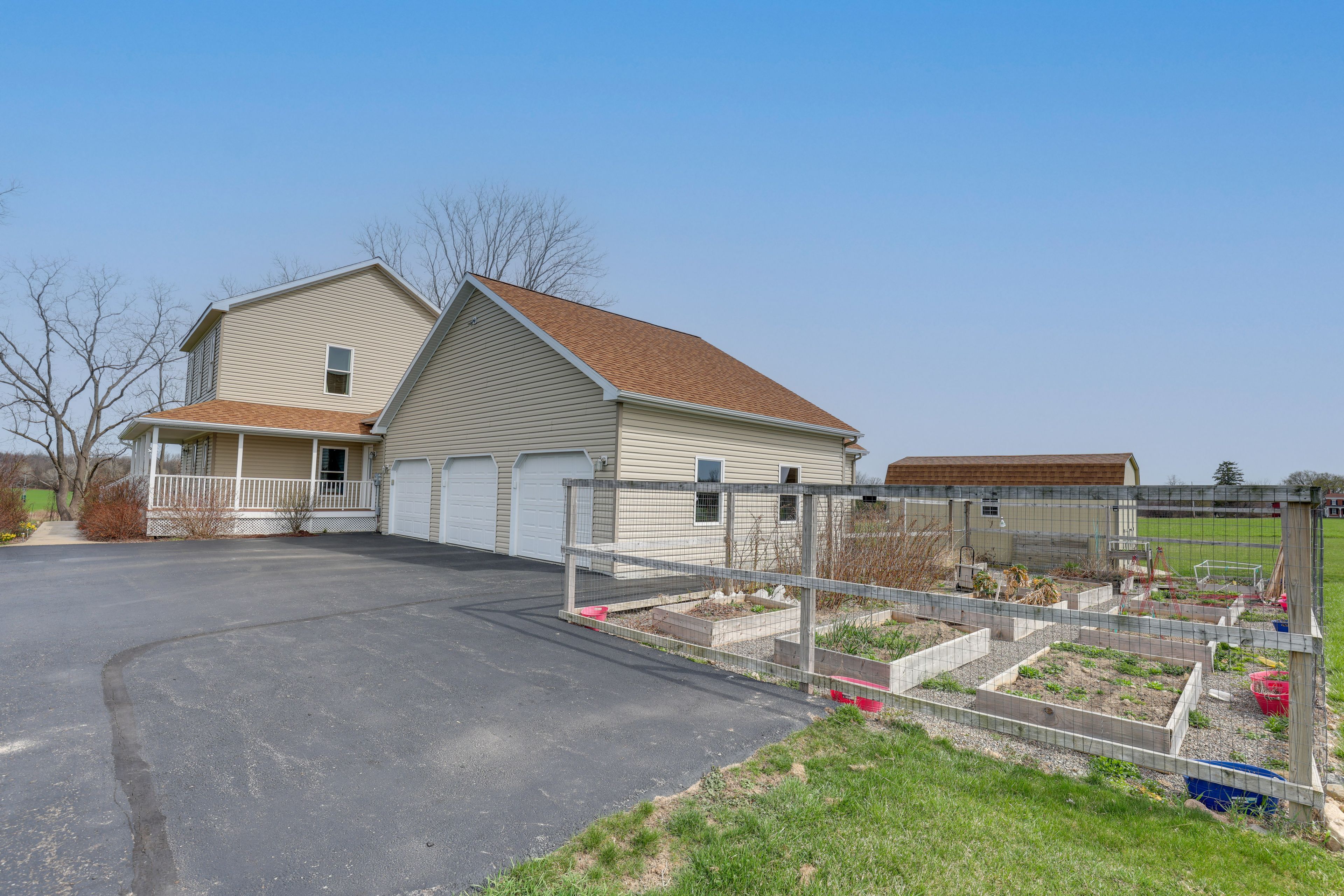 Parking | Driveway (1 Vehicle)