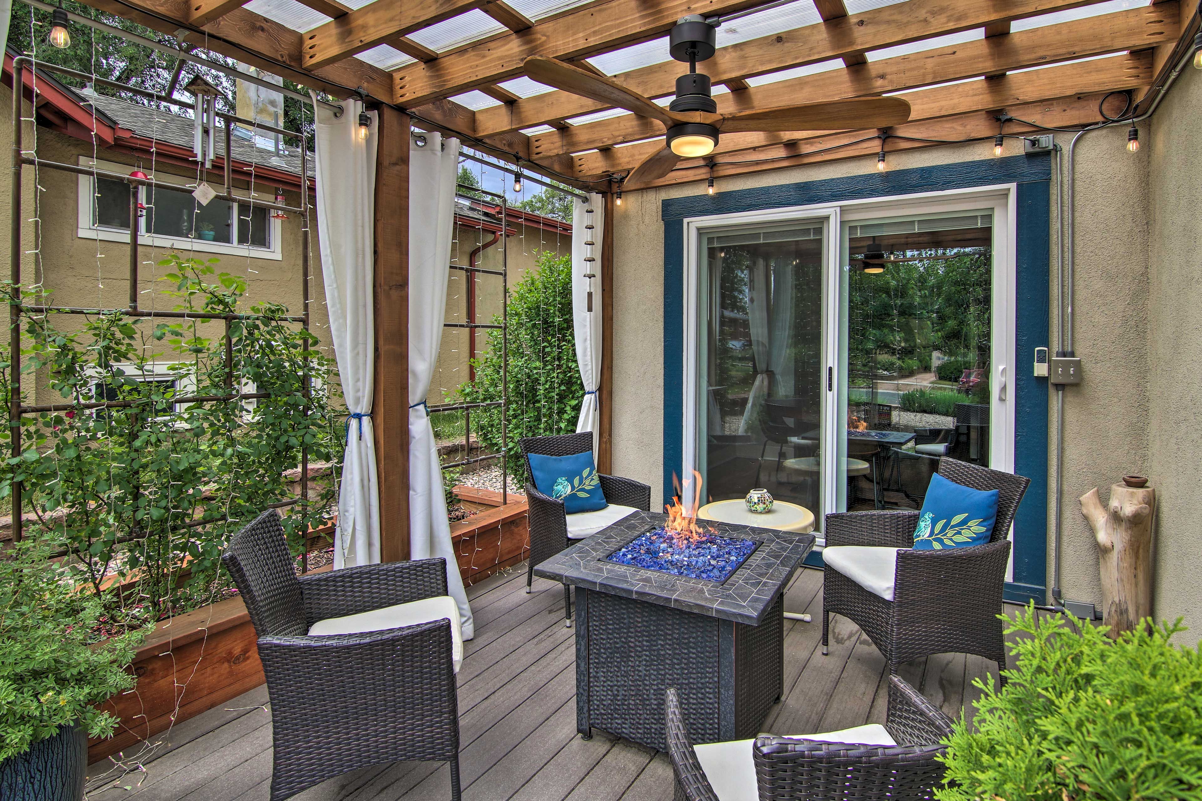 Patio | Fire Pit