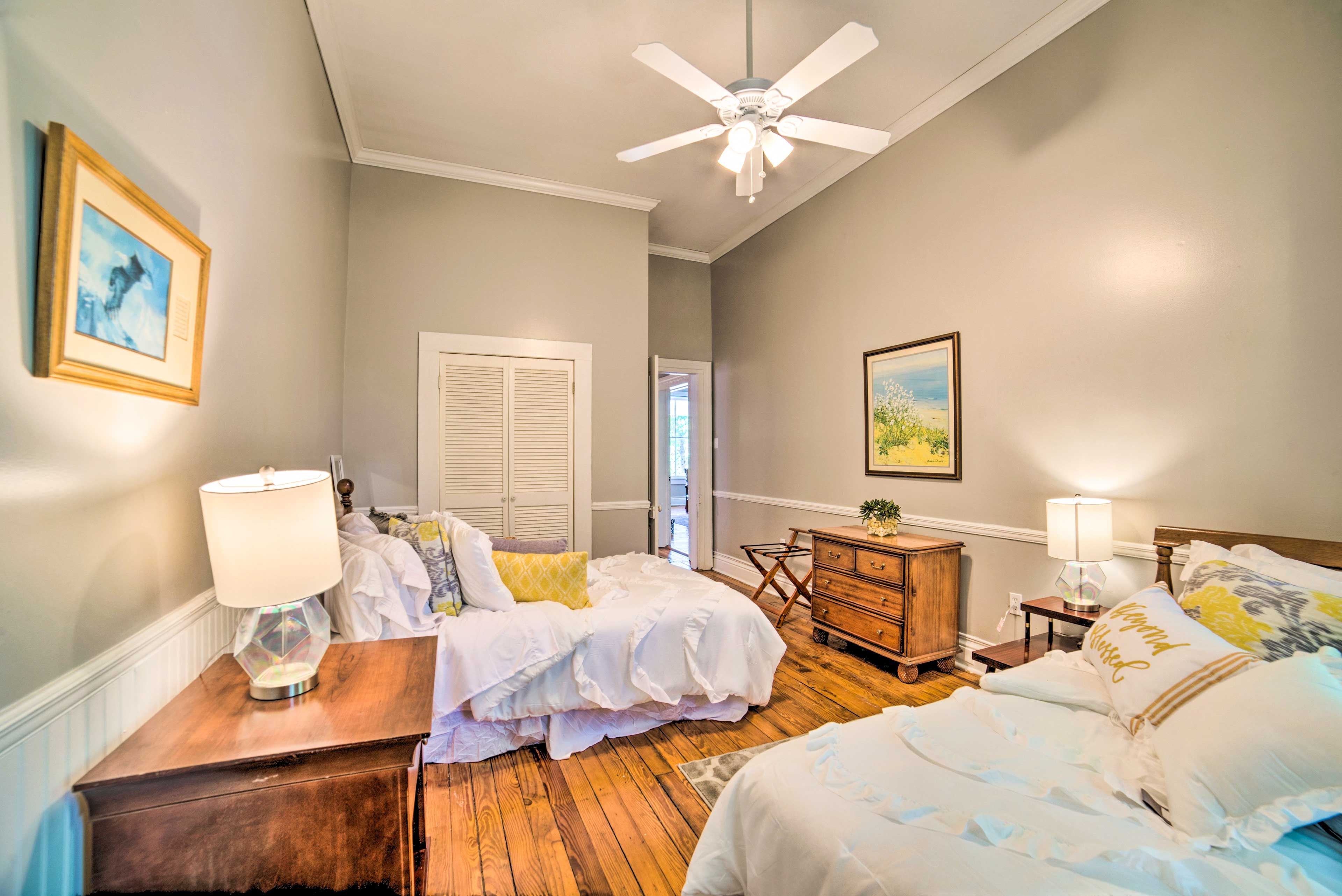 Bedroom 2 | 1st Floor