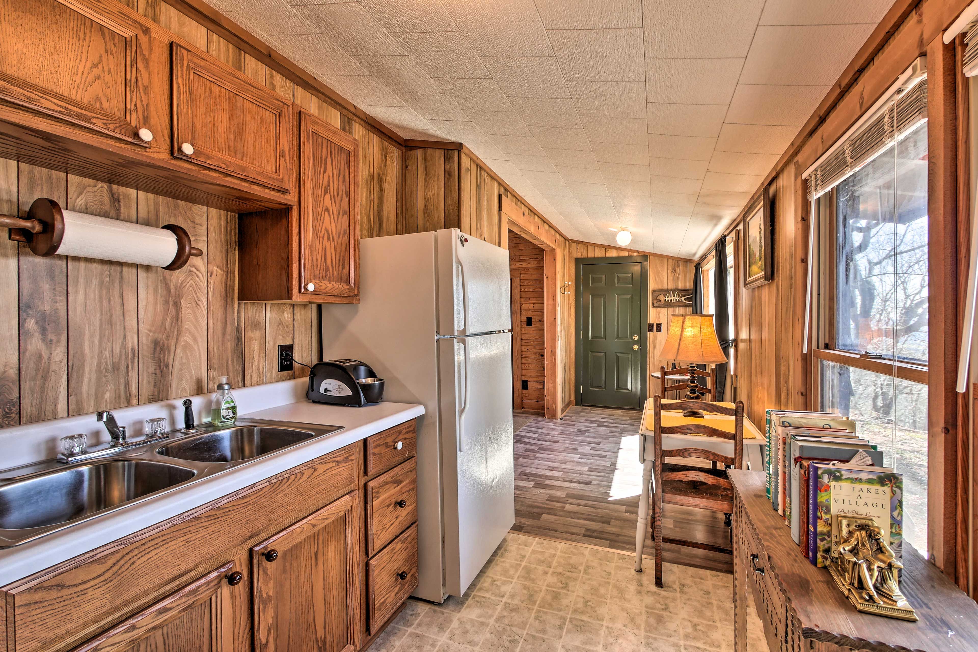 Well-Equipped Kitchen