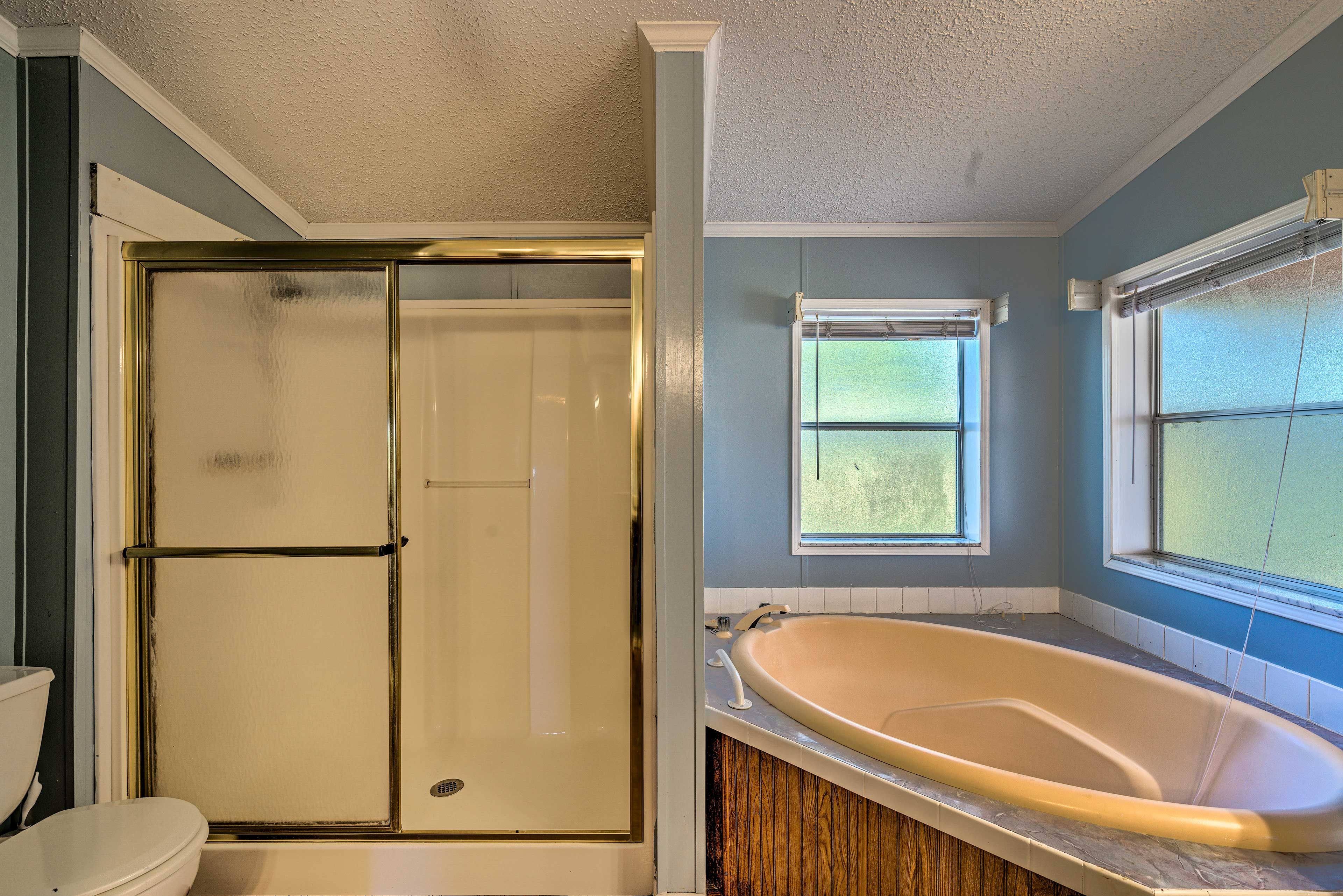 Full Bathroom