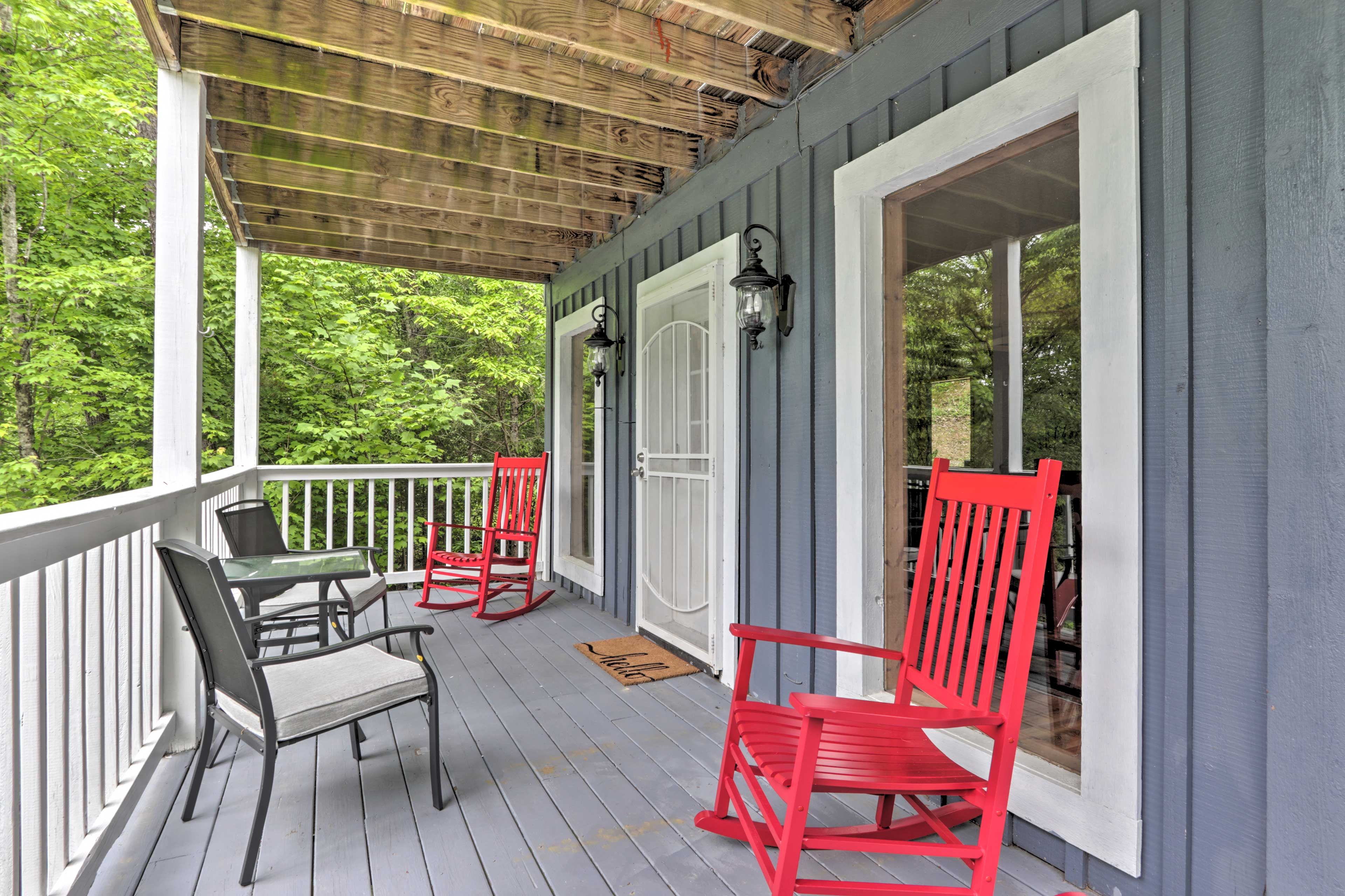 Lower Deck | Keyless Entry
