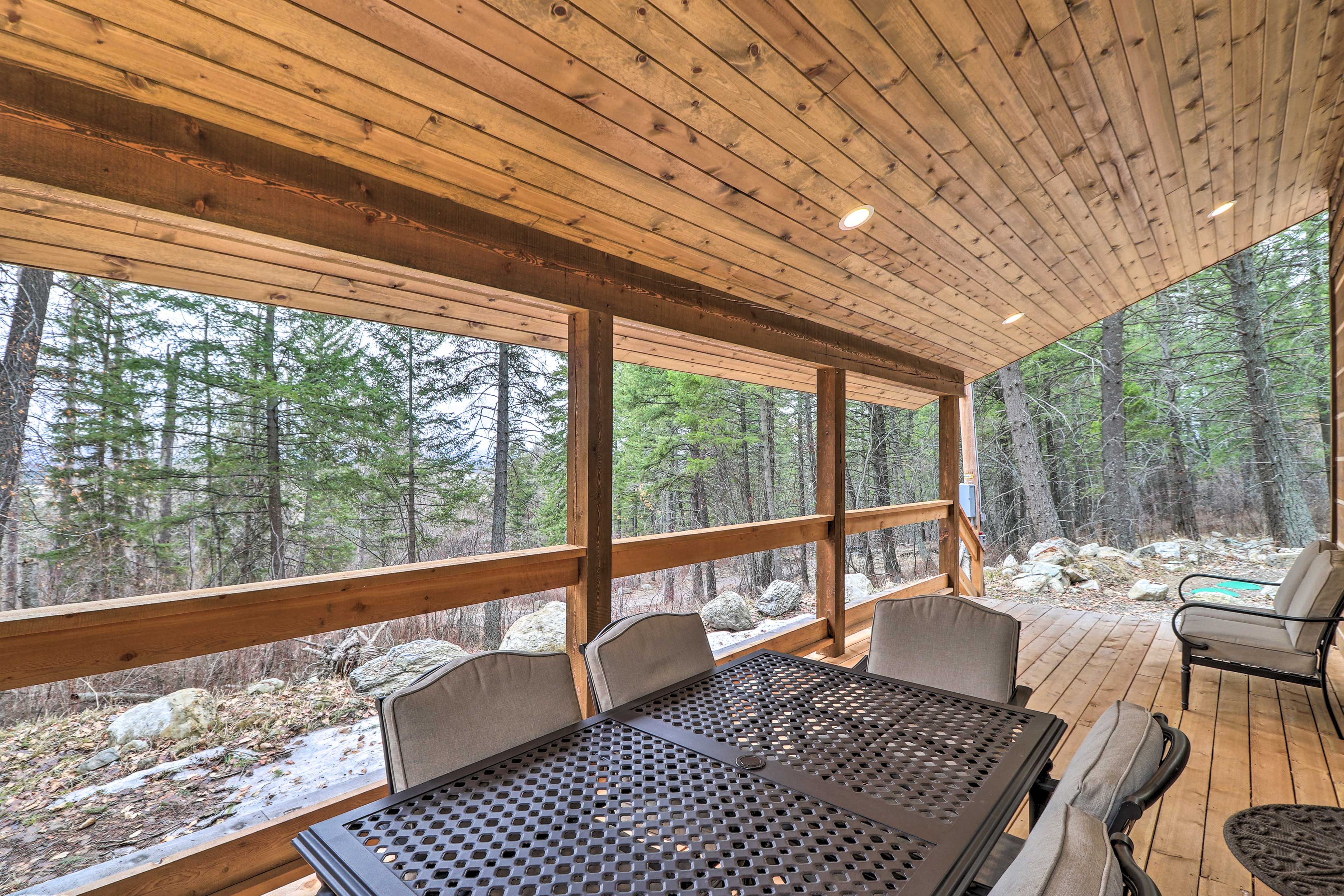 Columbia Falls Vacation Rental Cabin | 1BR + Loft | 1BA | 2 Stories | 950 Sq Ft