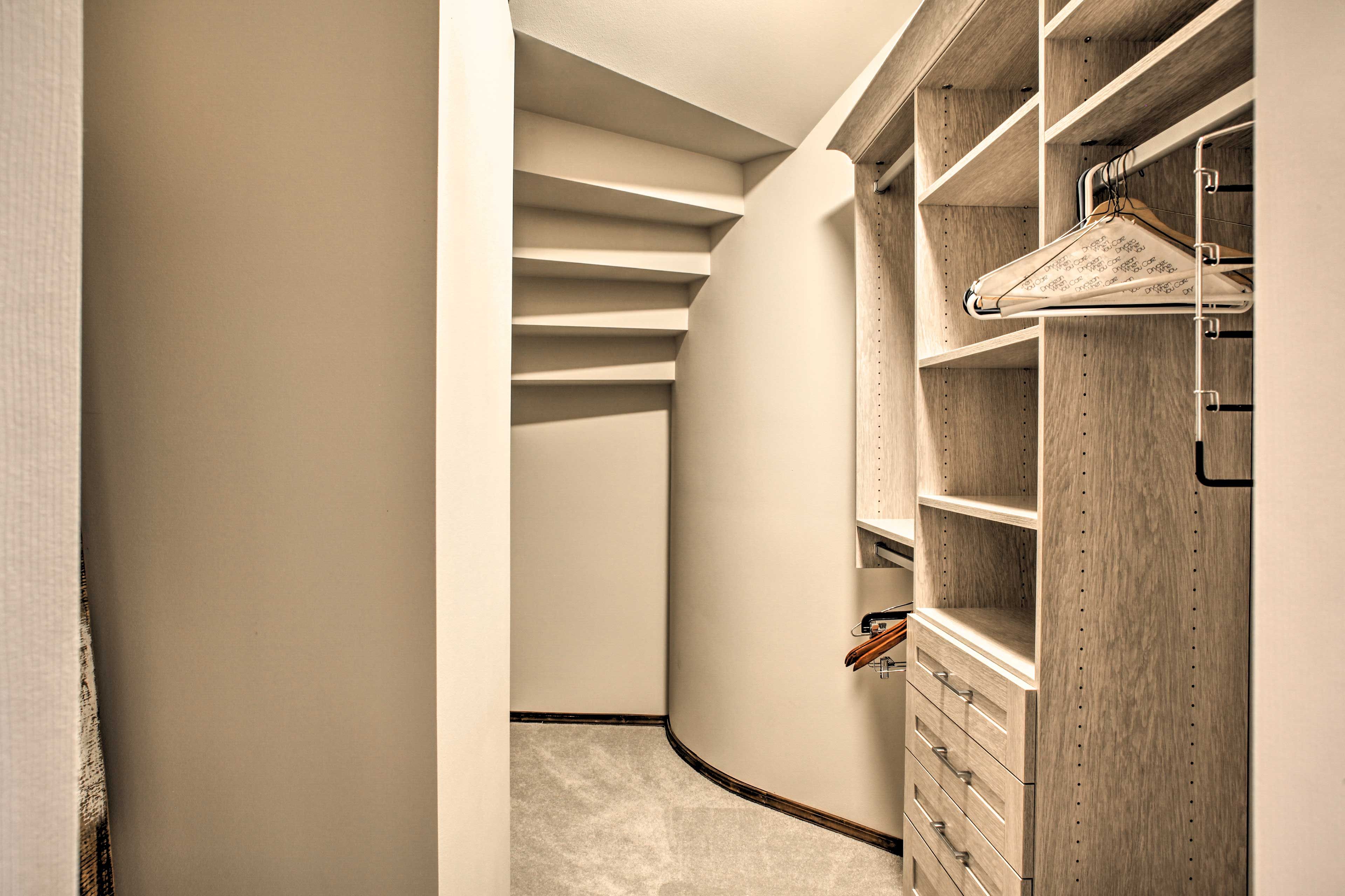 Bedroom | Closet