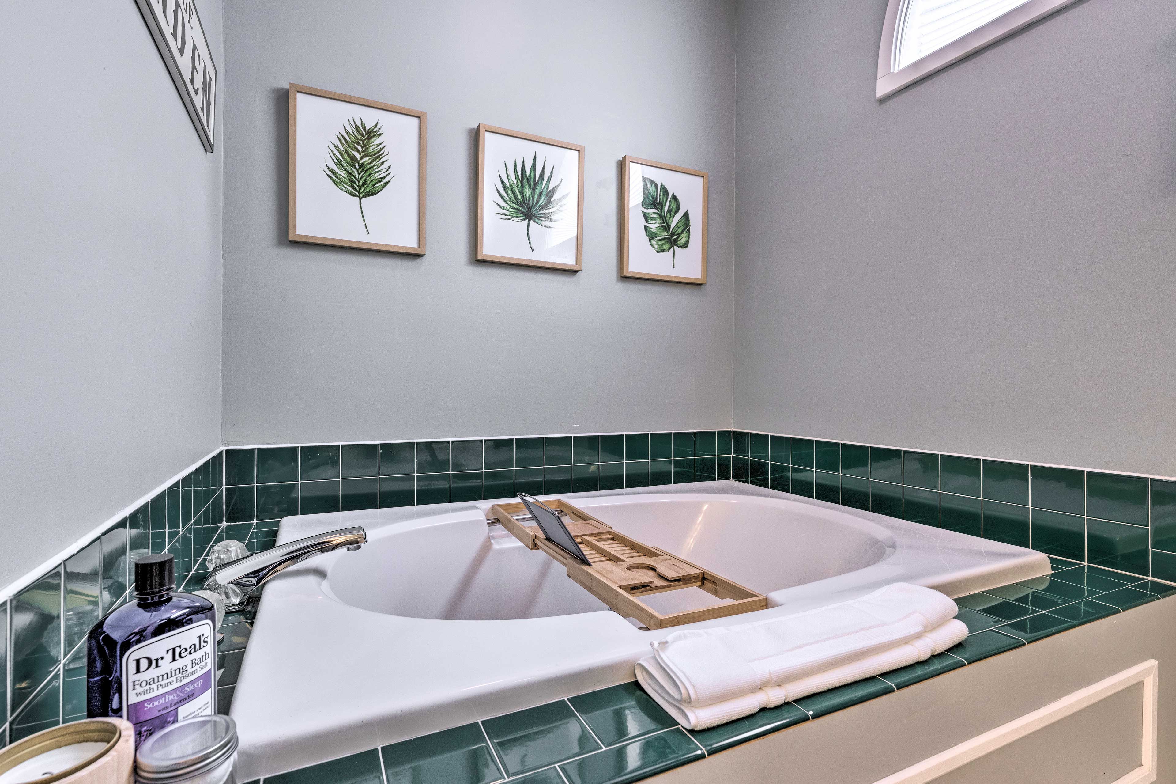 En-Suite Bathroom