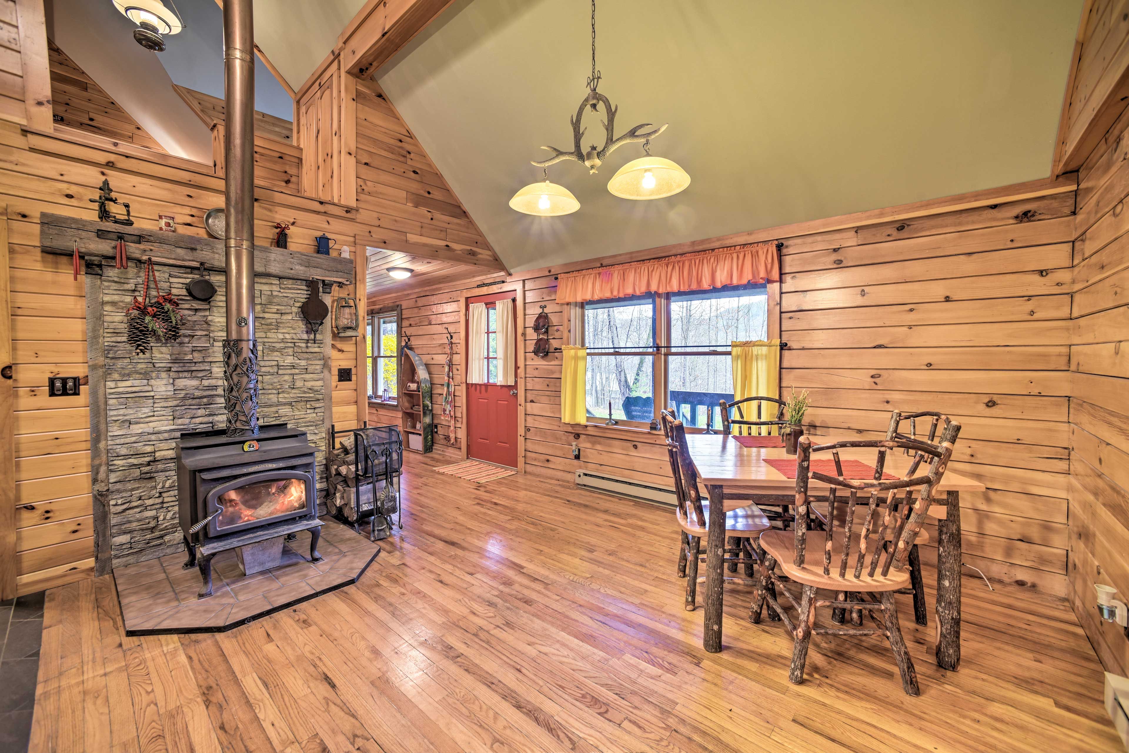 Fully Equipped Kitchen | 1st Floor | Wood-Burning Fireplace