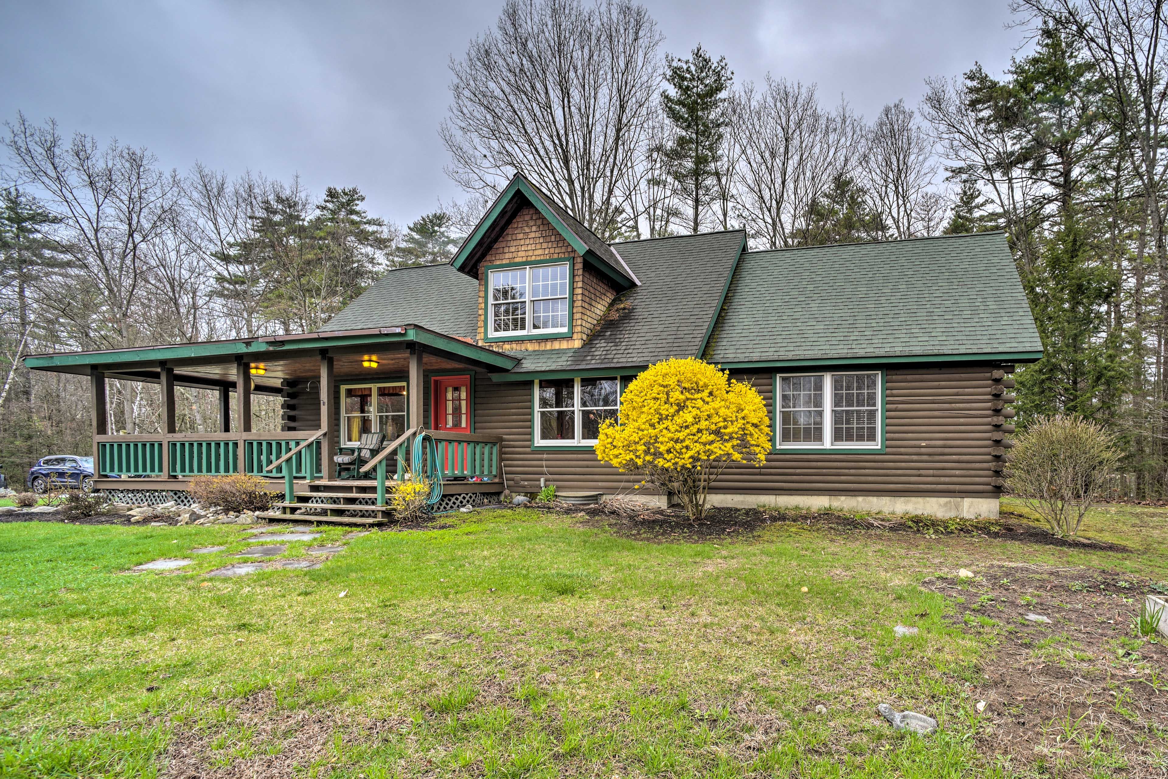 Cabin Exterior | Firewood Provided