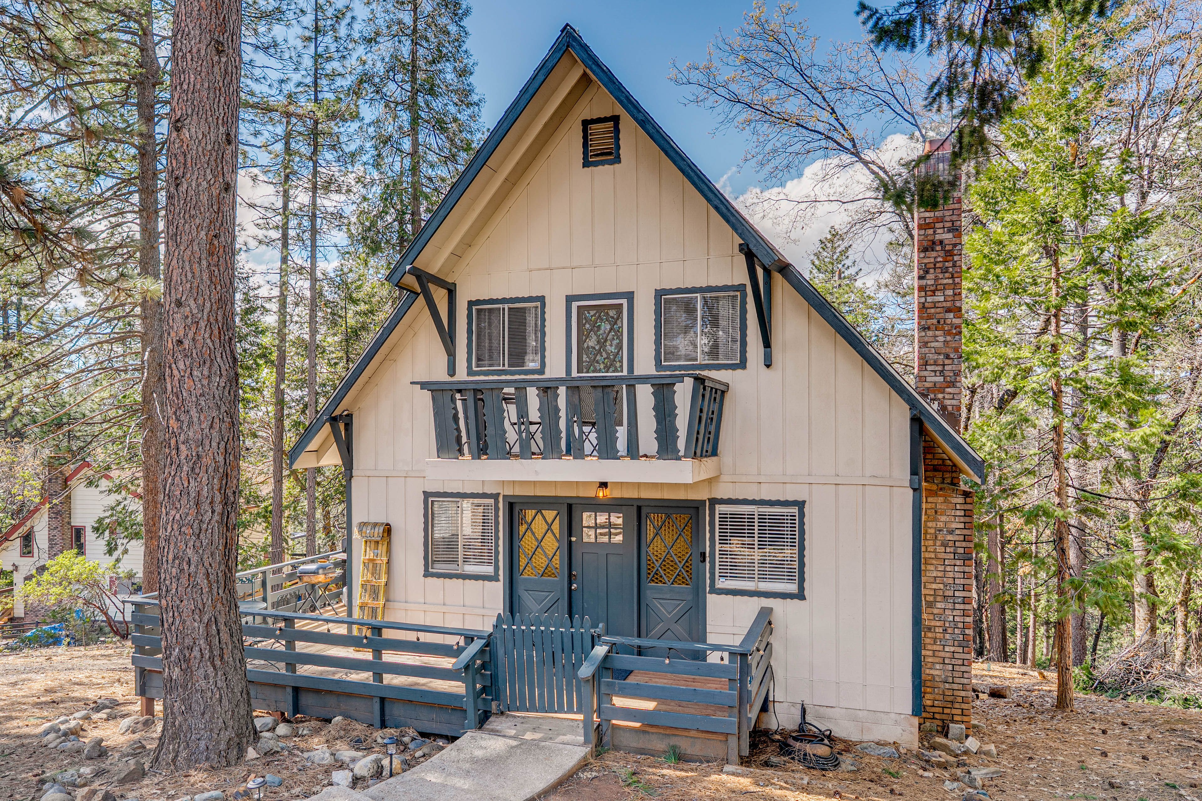 Pioneer Vacation Rental | 3BR | 2.5BA | 1,300 Sq Ft